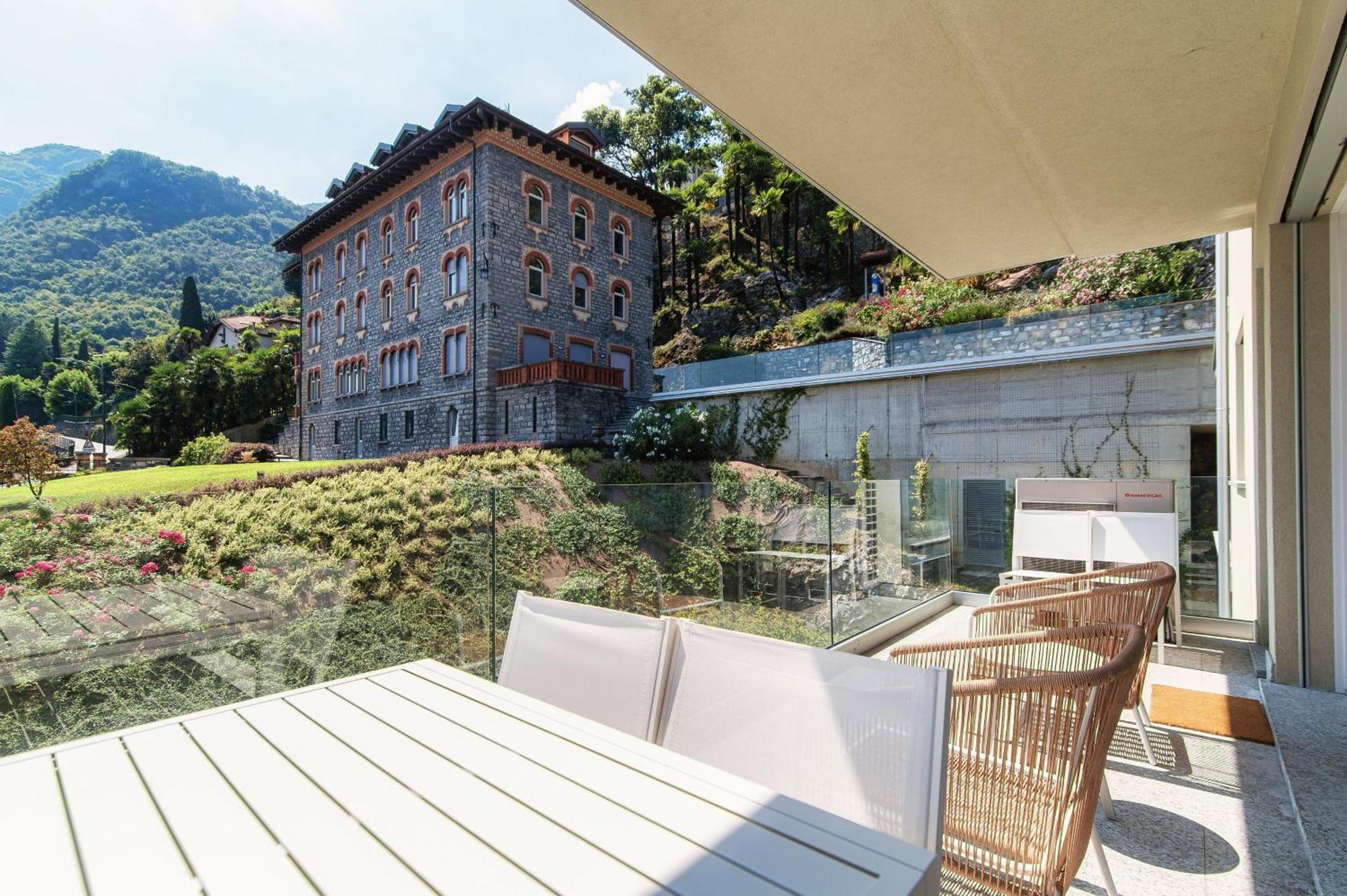 Casa Sofia - By Myhomeincomo