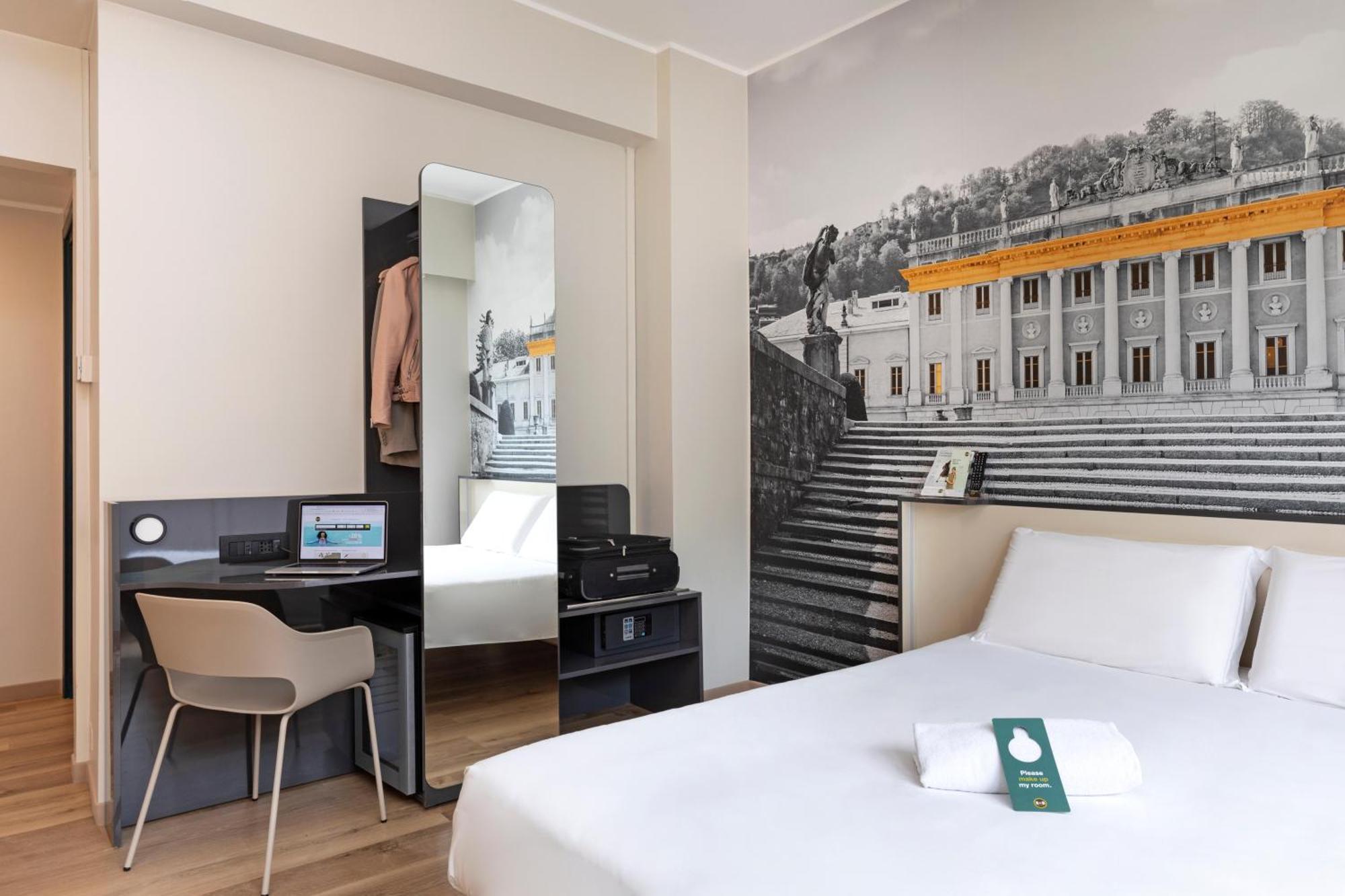 Center Hotel
