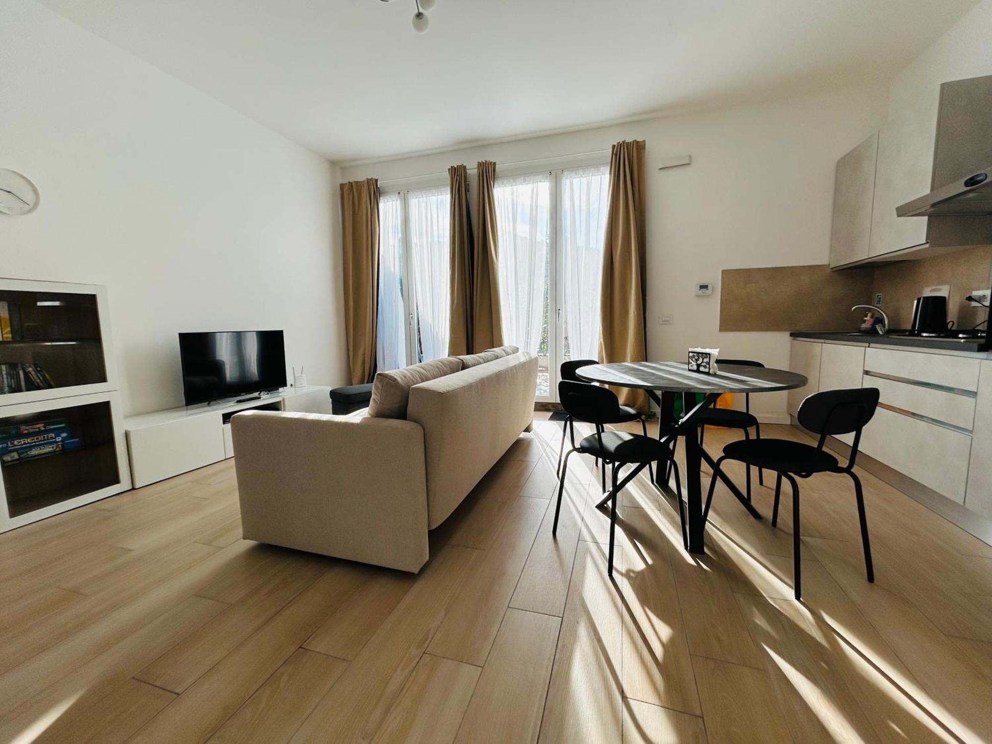 Apartment Borromini Como-cernobbio