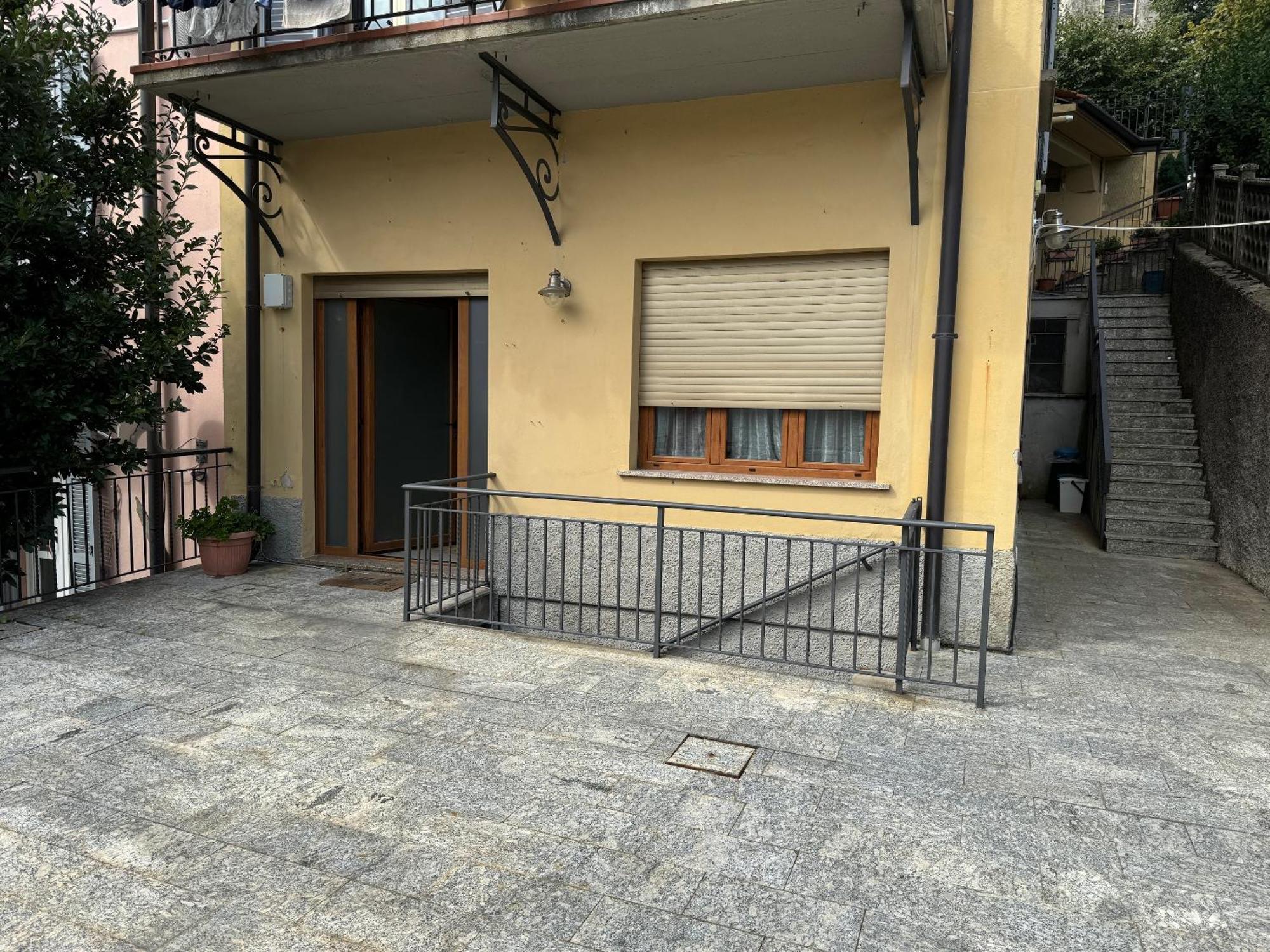 Dalla Zia Marta Ampio * Brunate