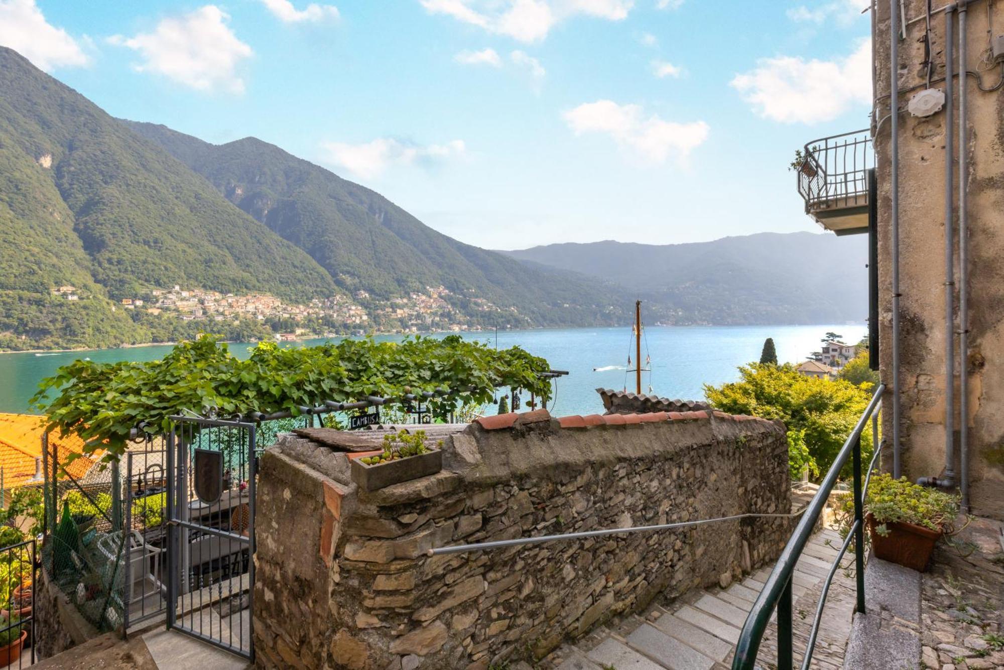 Casetta Sul - A 150m Apartment