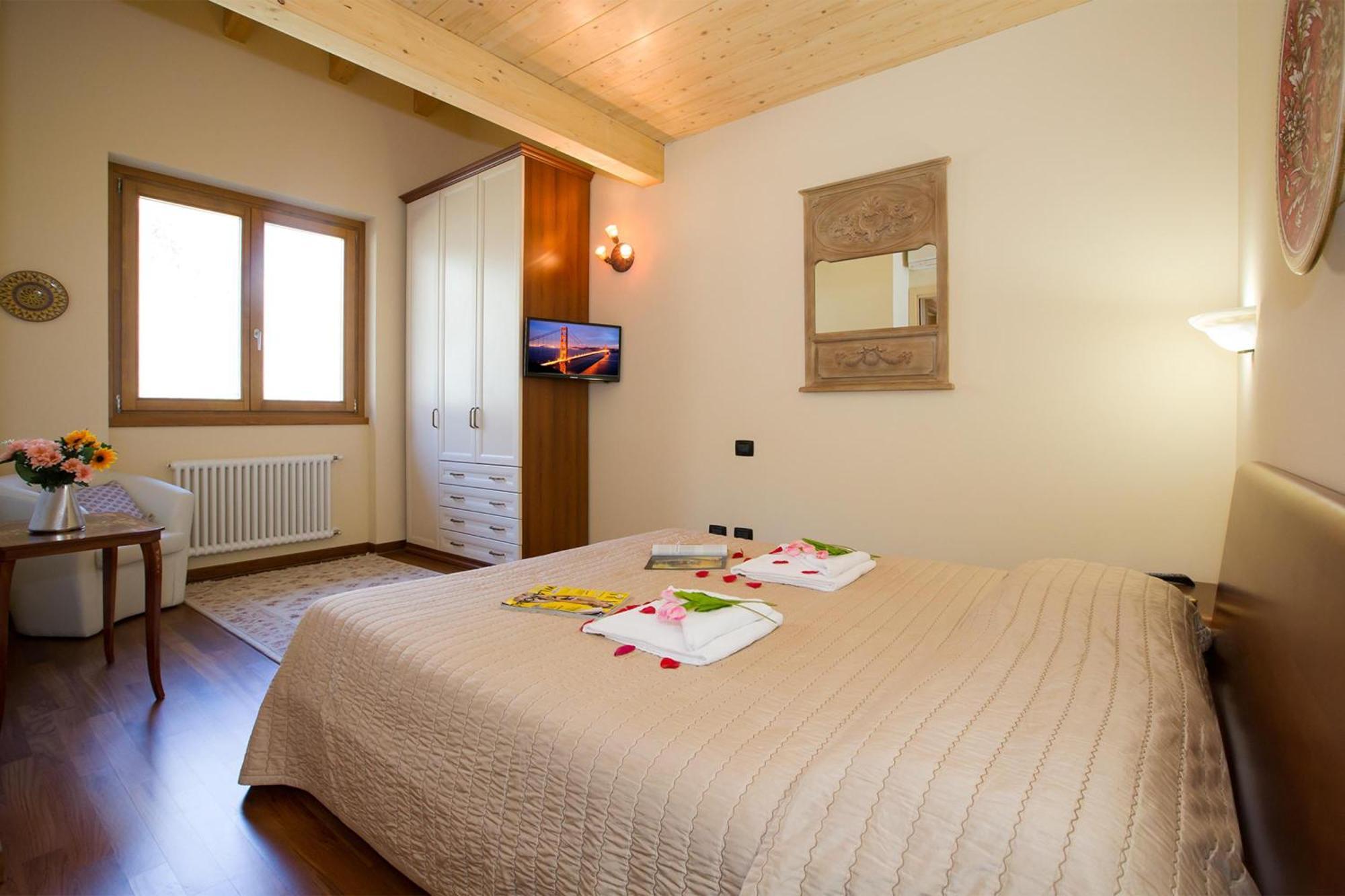 Ulivi Apartment *