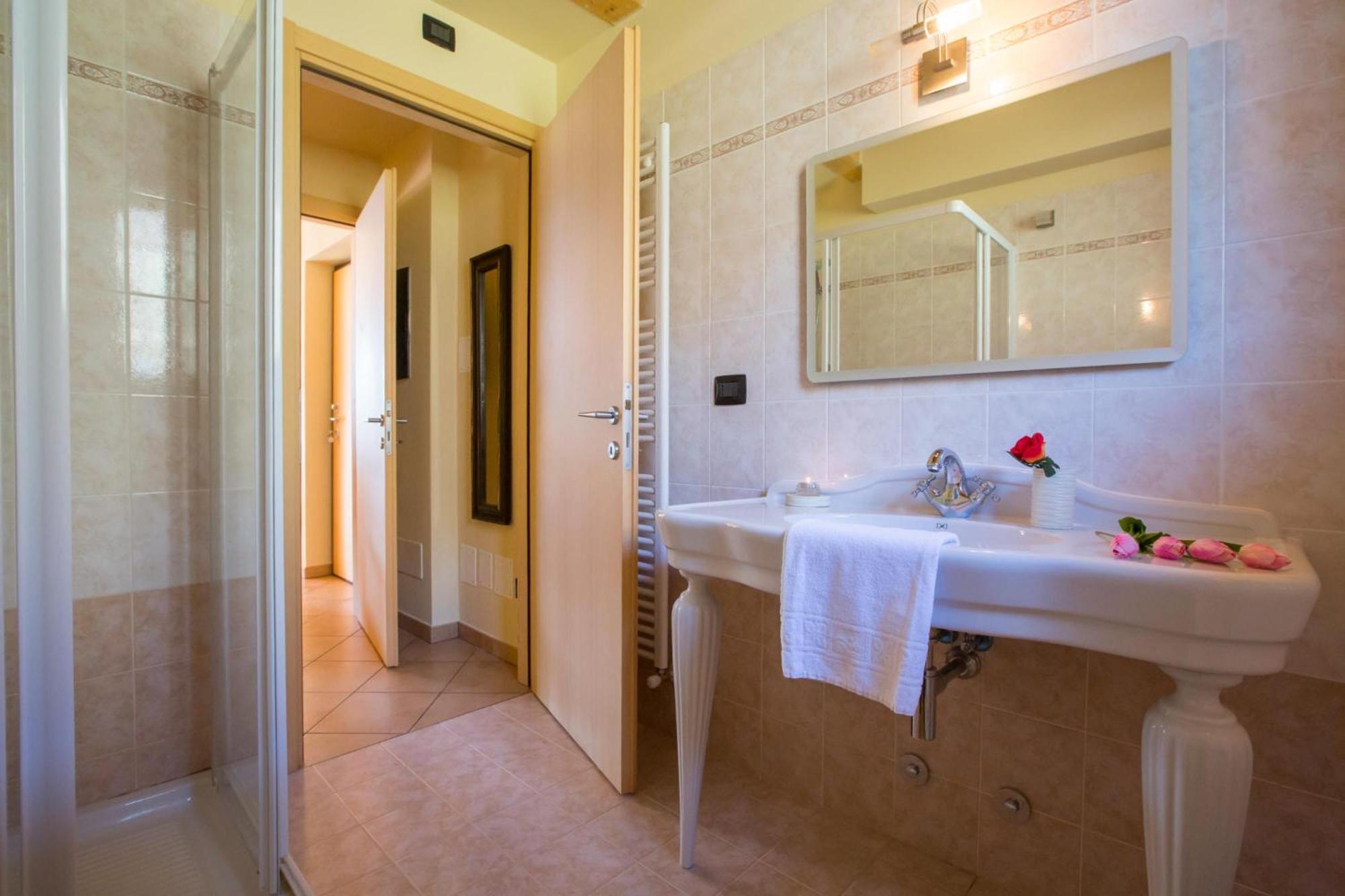 Ulivi Apartment *