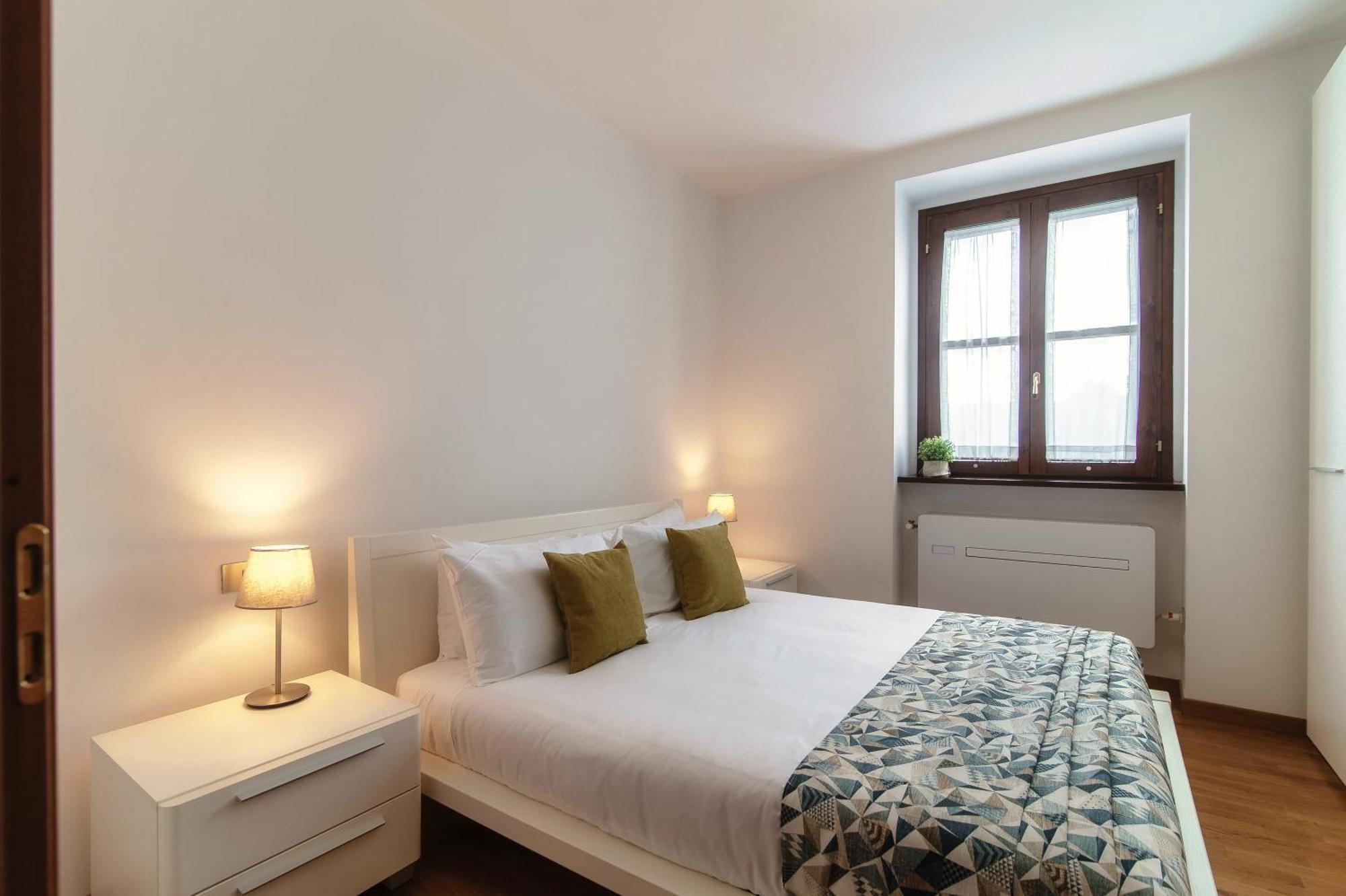 Apartment Valles & Mars Como