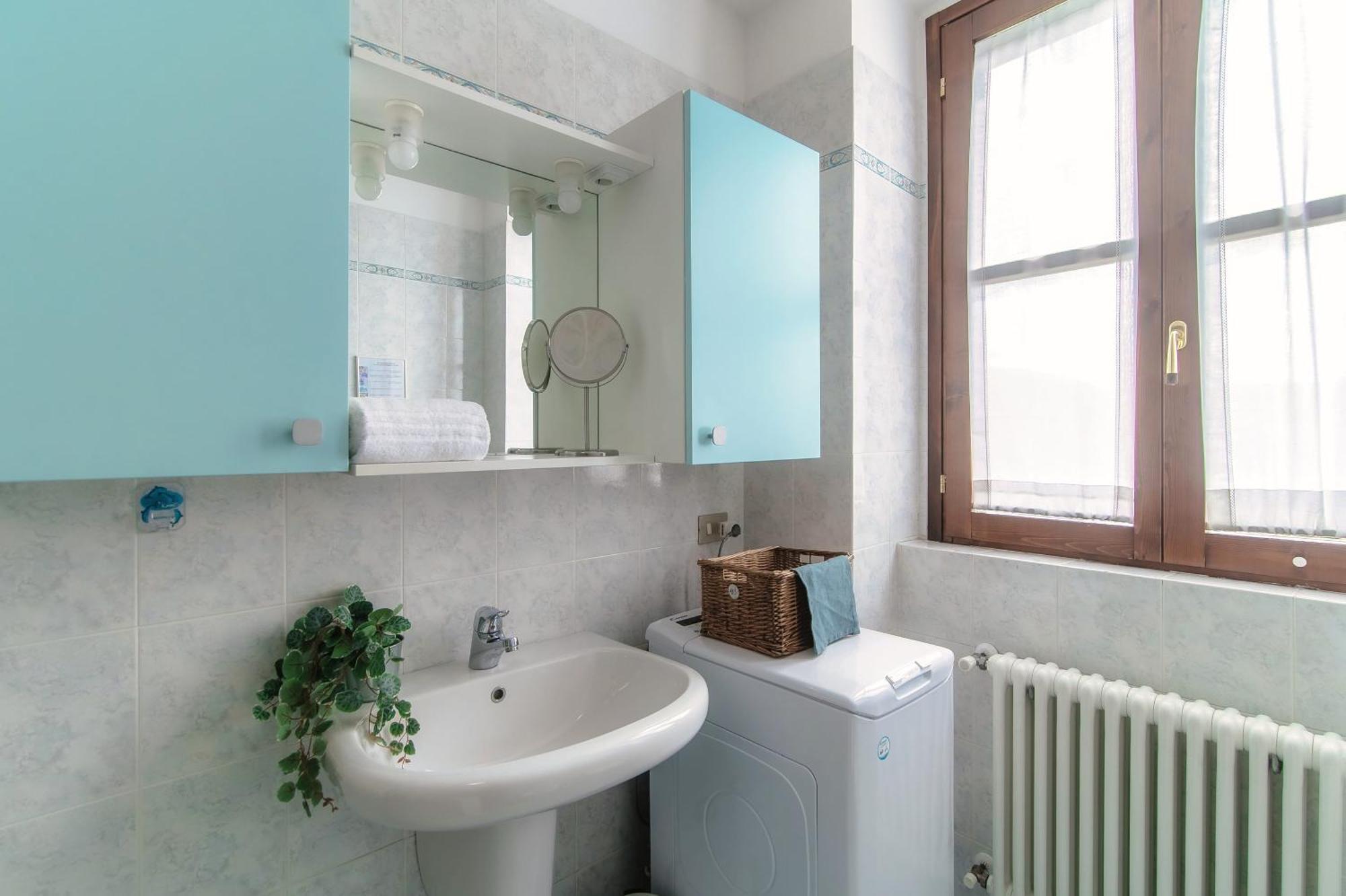 Apartment Valles & Mars Como