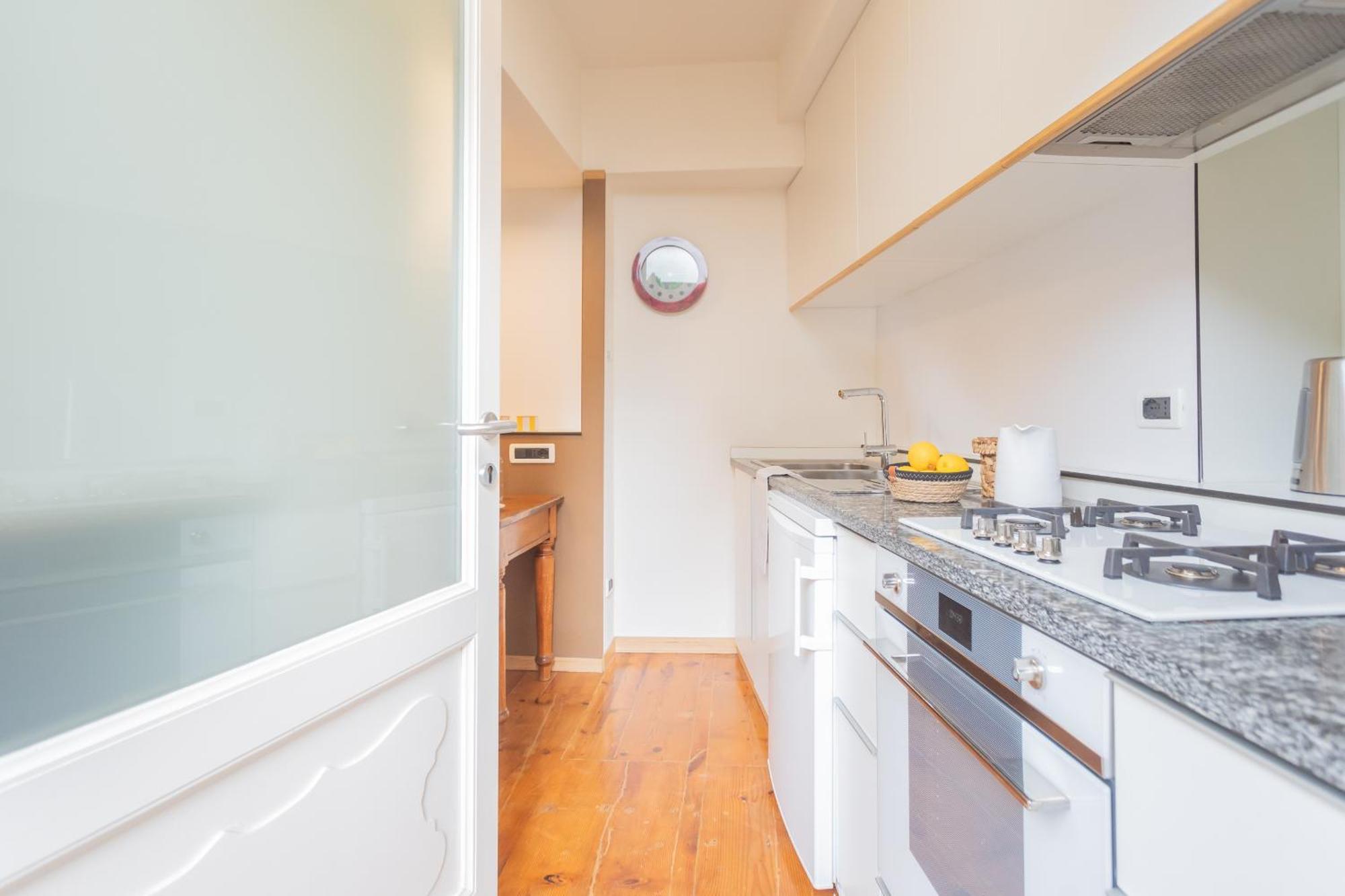 Viavi By Rent Como