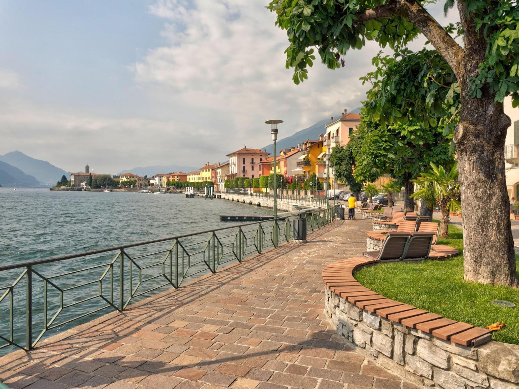 Apartment Wonderful Flat With Swimming Pool Lift And Garden