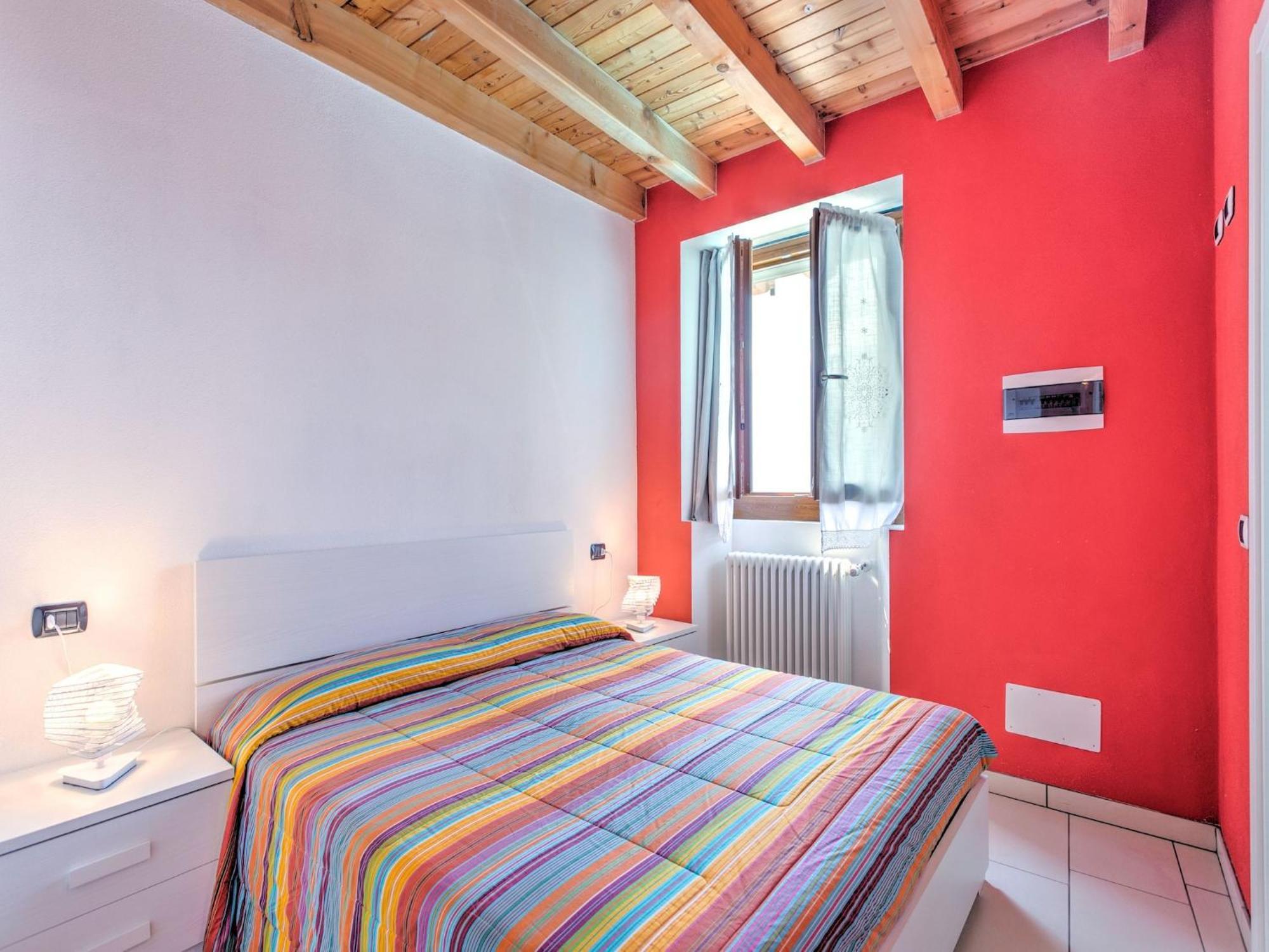 Apartment Wonderful Flat With Swimming Pool Lift And Garden