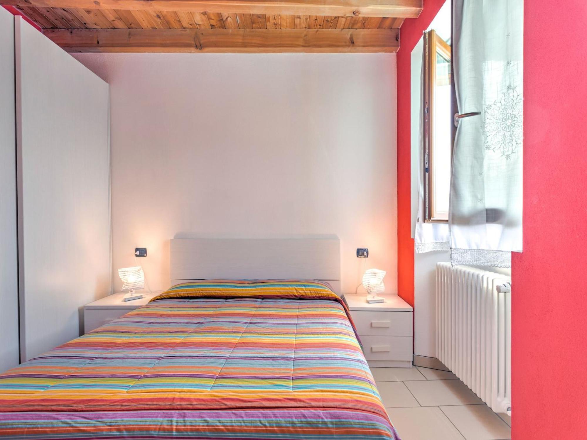Wonderful Flat With Swimming Pool Lift And Garden * Gravedona