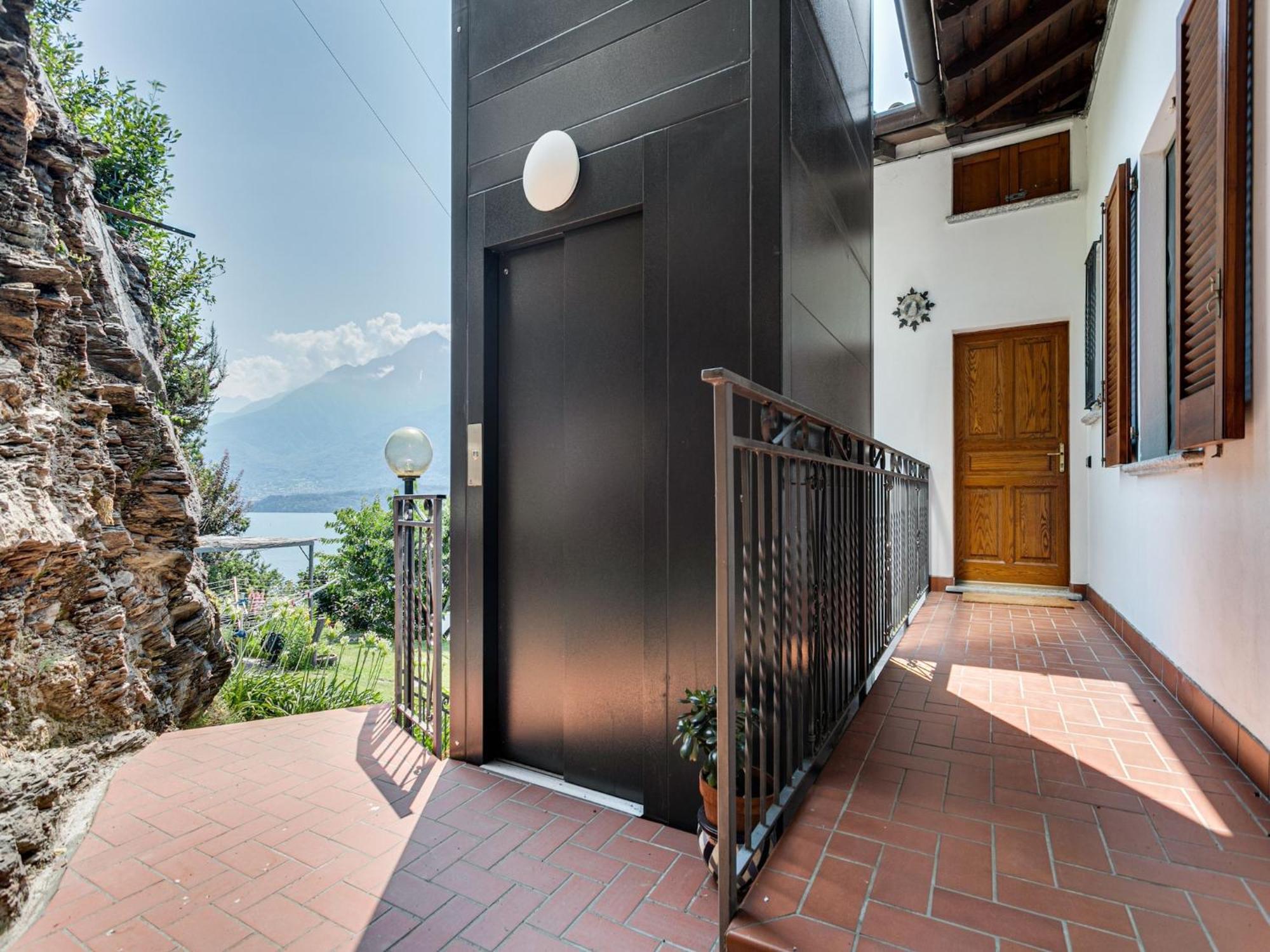 Apartment Wonderful Flat With Swimming Pool Lift And Garden