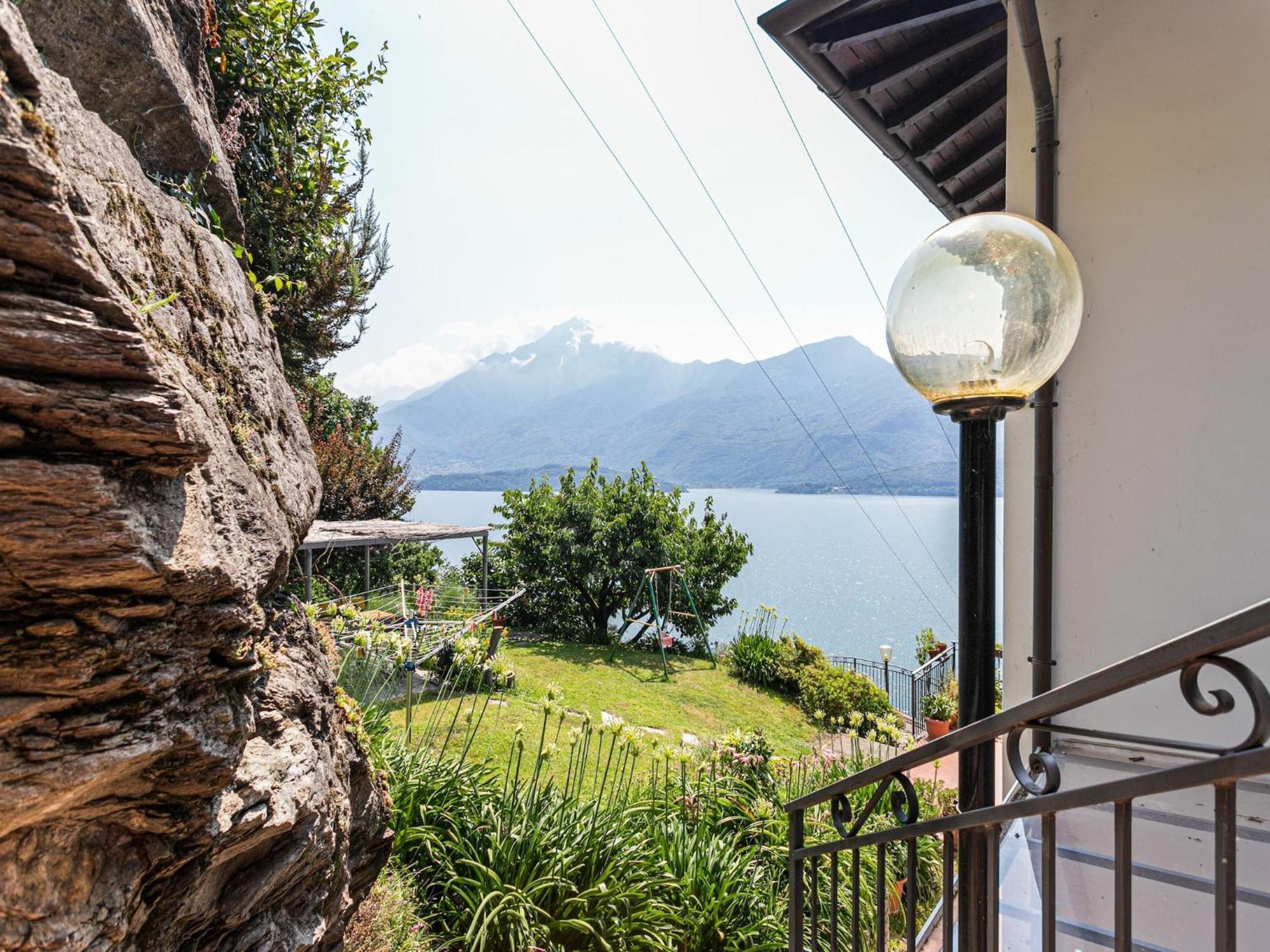 Wonderful Flat With Swimming Pool Lift And Garden Apartment *