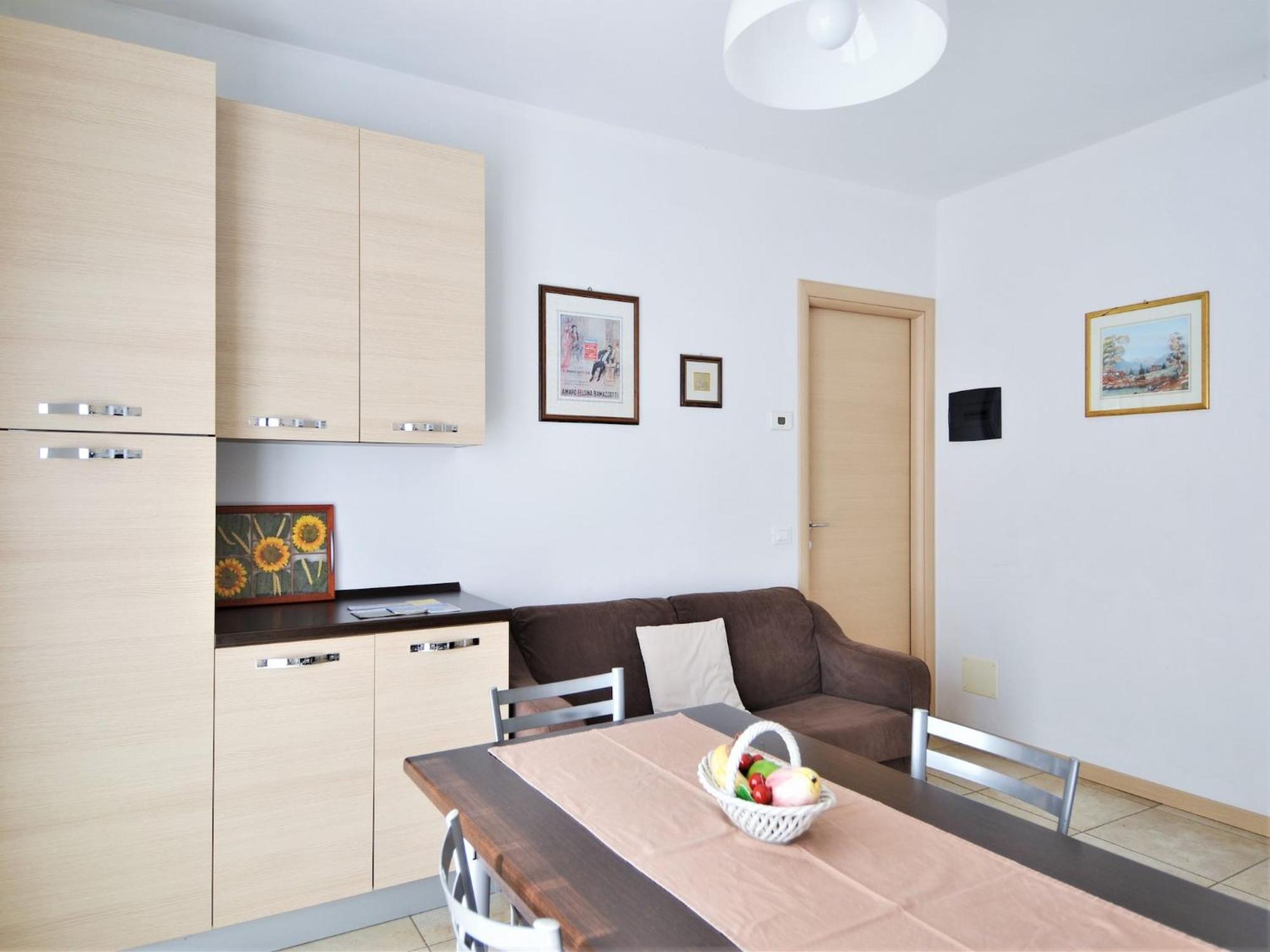 Simplistic In With Balcony Terrace *