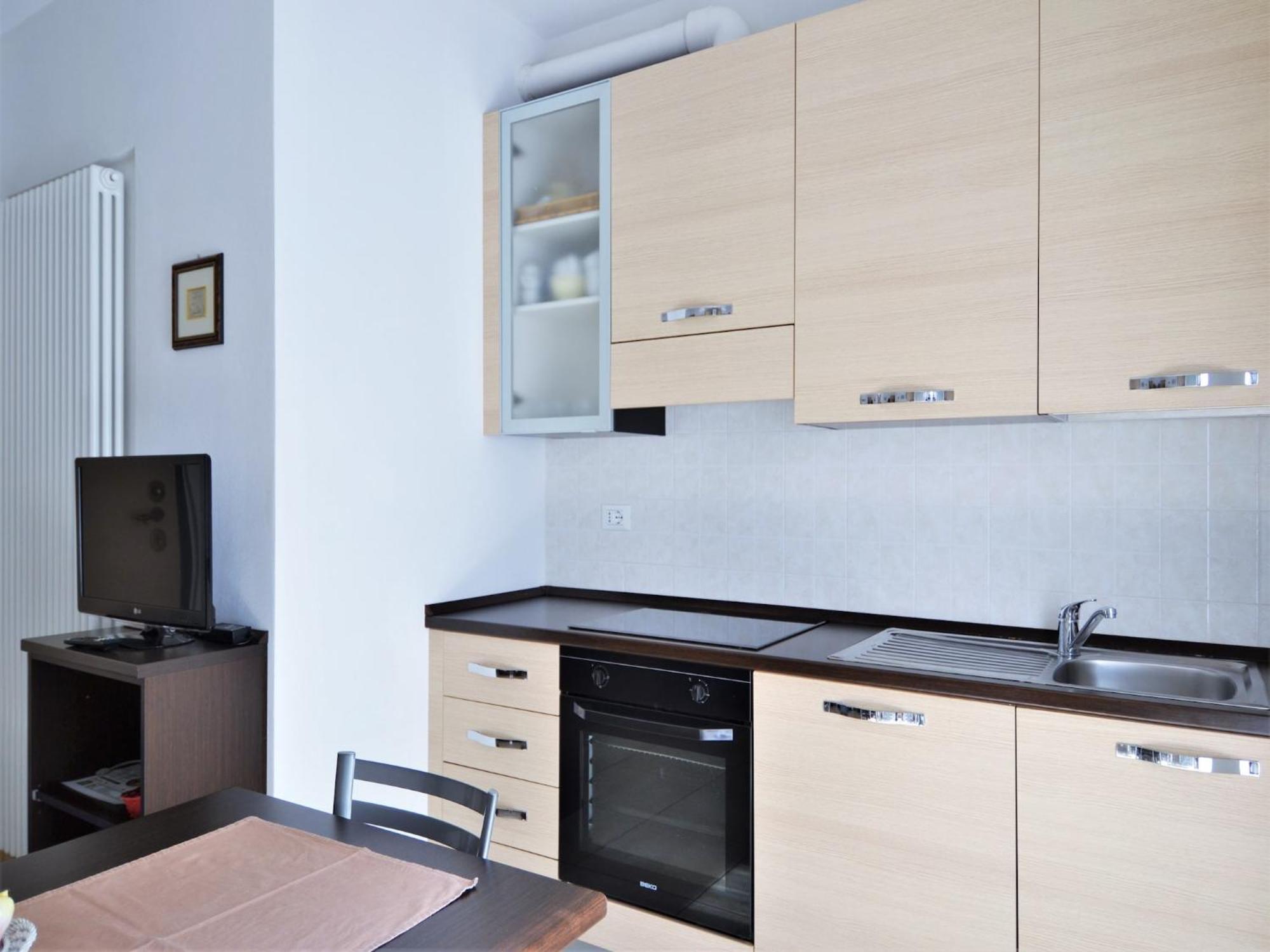 Simplistic In With Balcony Terrace * Dervio