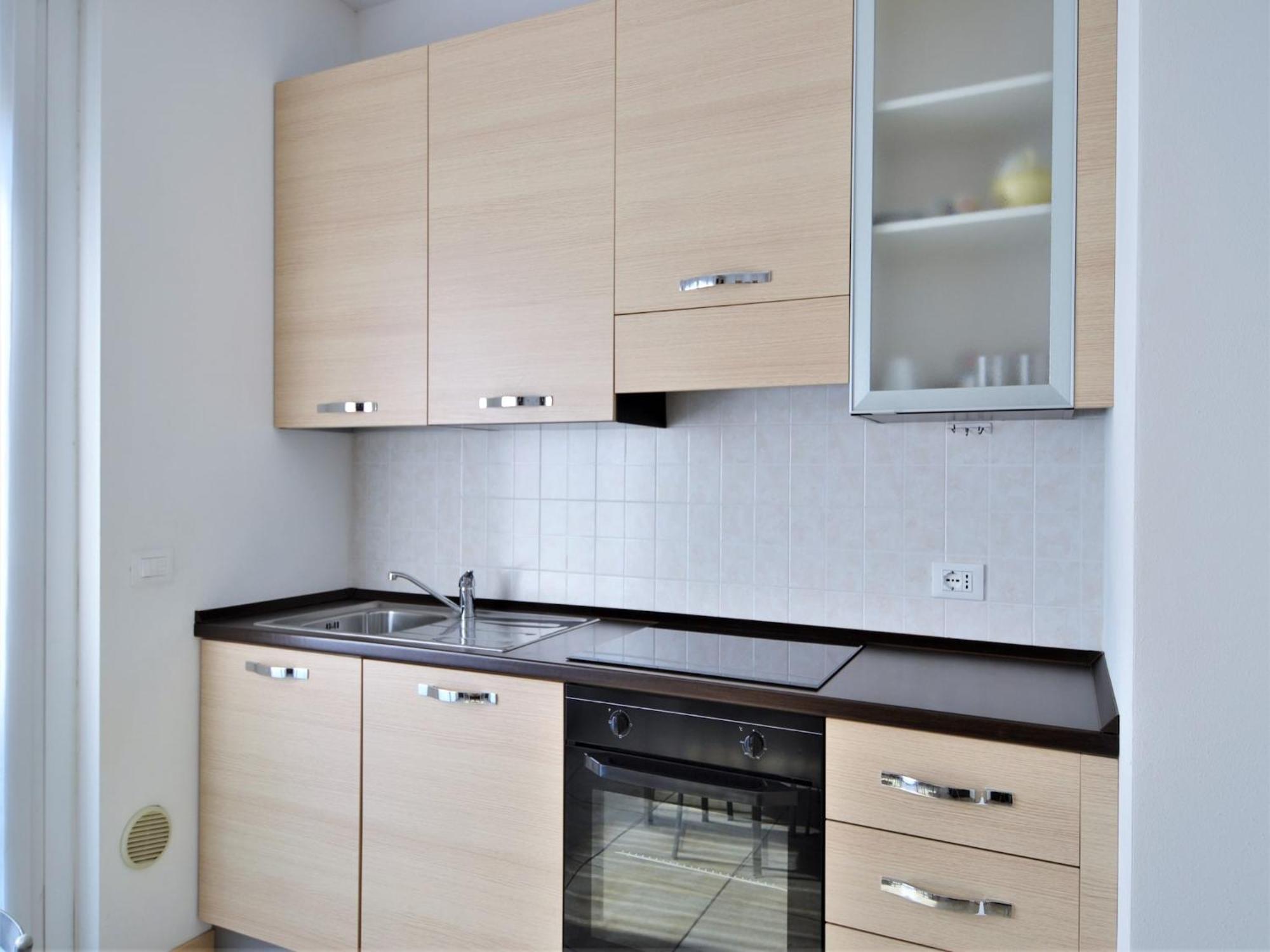 Snug In With Balcony Or Terrace Apartment