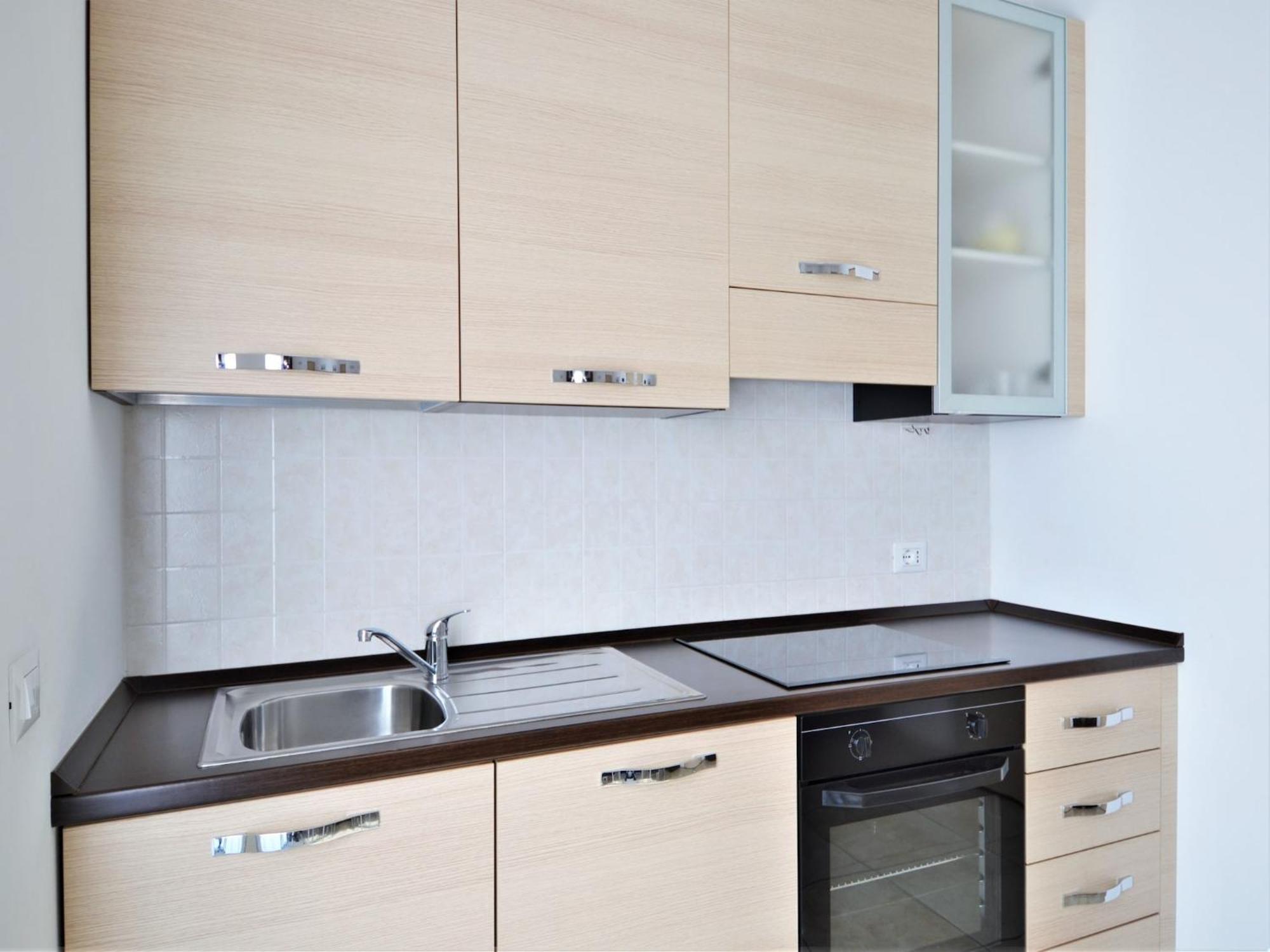 Apartment Snug In With Balcony Or Terrace