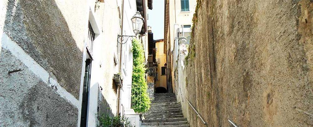 Montecodeno Hotel Varenna