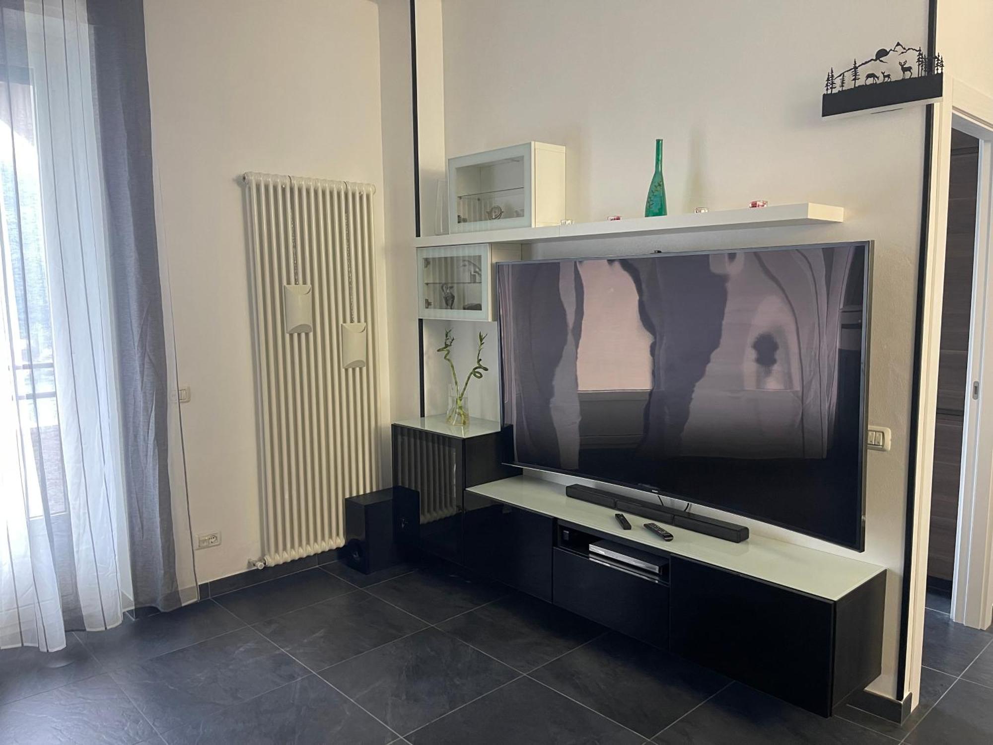 Di Apartment *