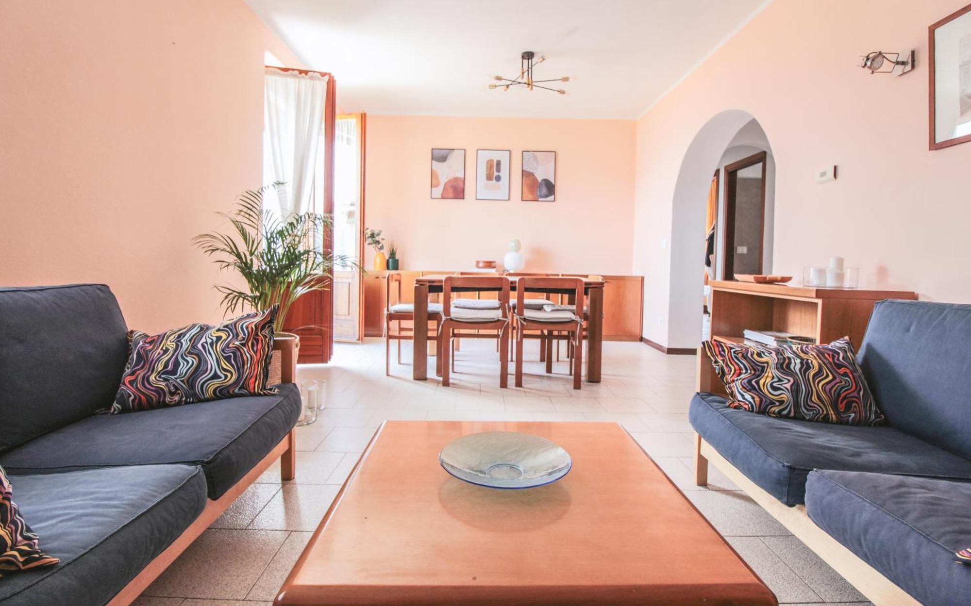 Apartment Sanziana *