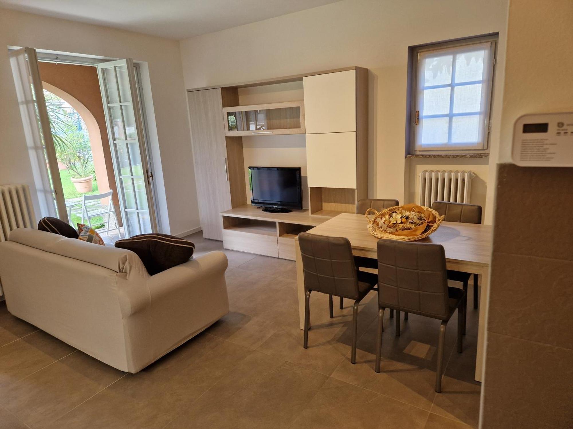 Ca Del Nonno Apartment Mandello del Lario