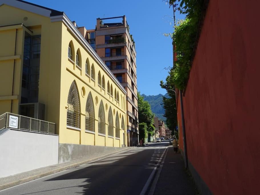 Ampio Monolocale Vicino Al Lungolago Di