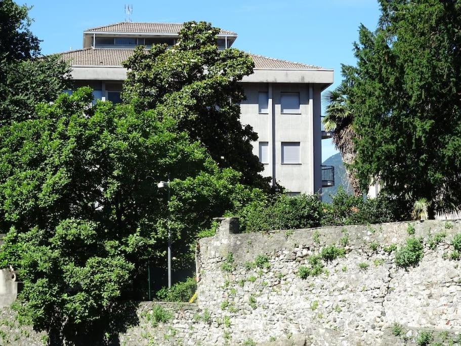 Ampio Monolocale Vicino Al Lungolago Di Lecco