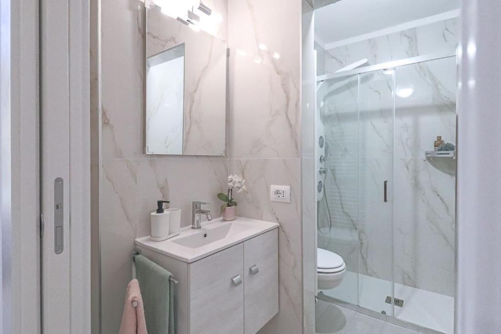 New Private In A-c Self Check-in Apartment