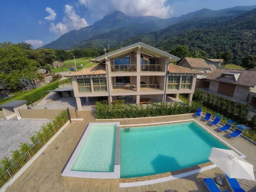 Tadi Laro Relax Holiday home Colico