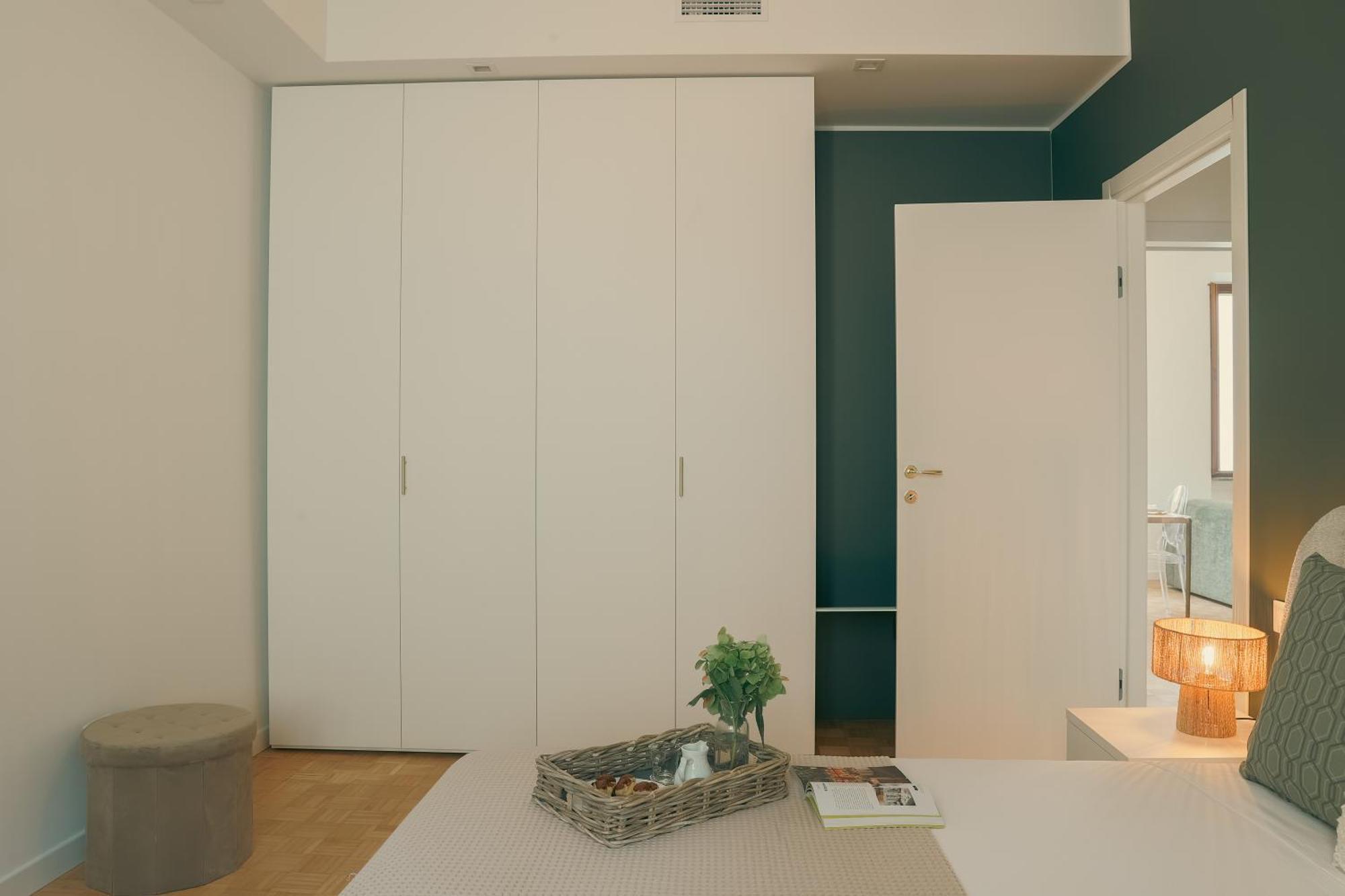 Apartment Rafael - By Myhomeincomo Como