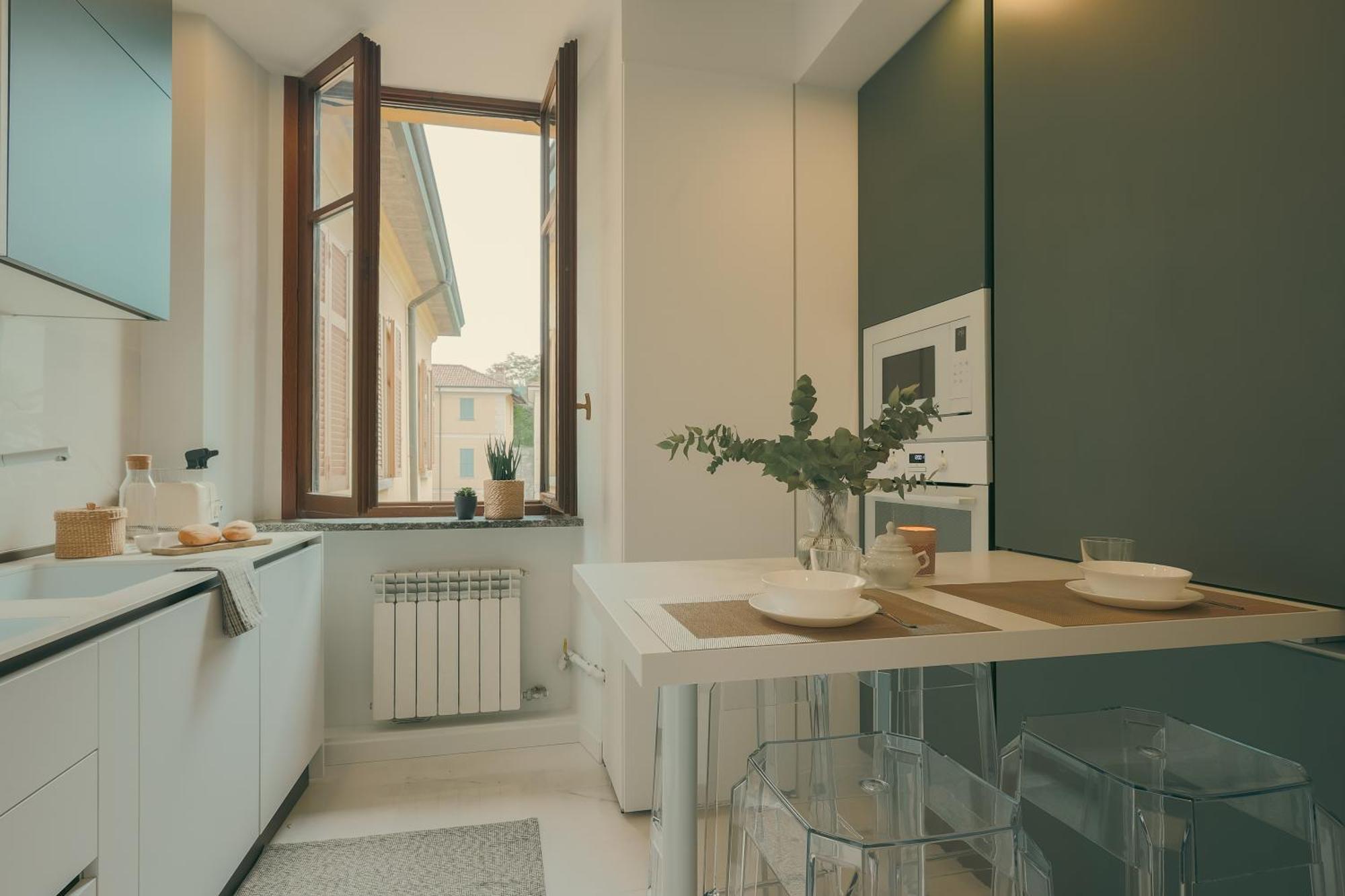 Apartment Rafael - By Myhomeincomo Como
