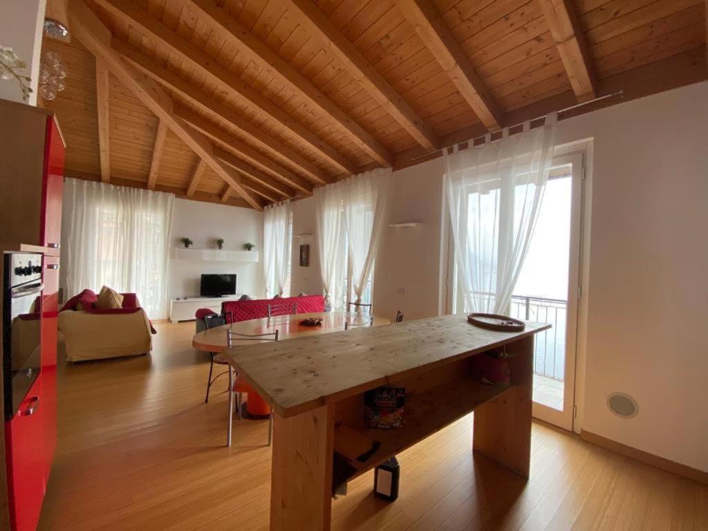 Apartment Attico Con Grande Terrazza Vista Argegno