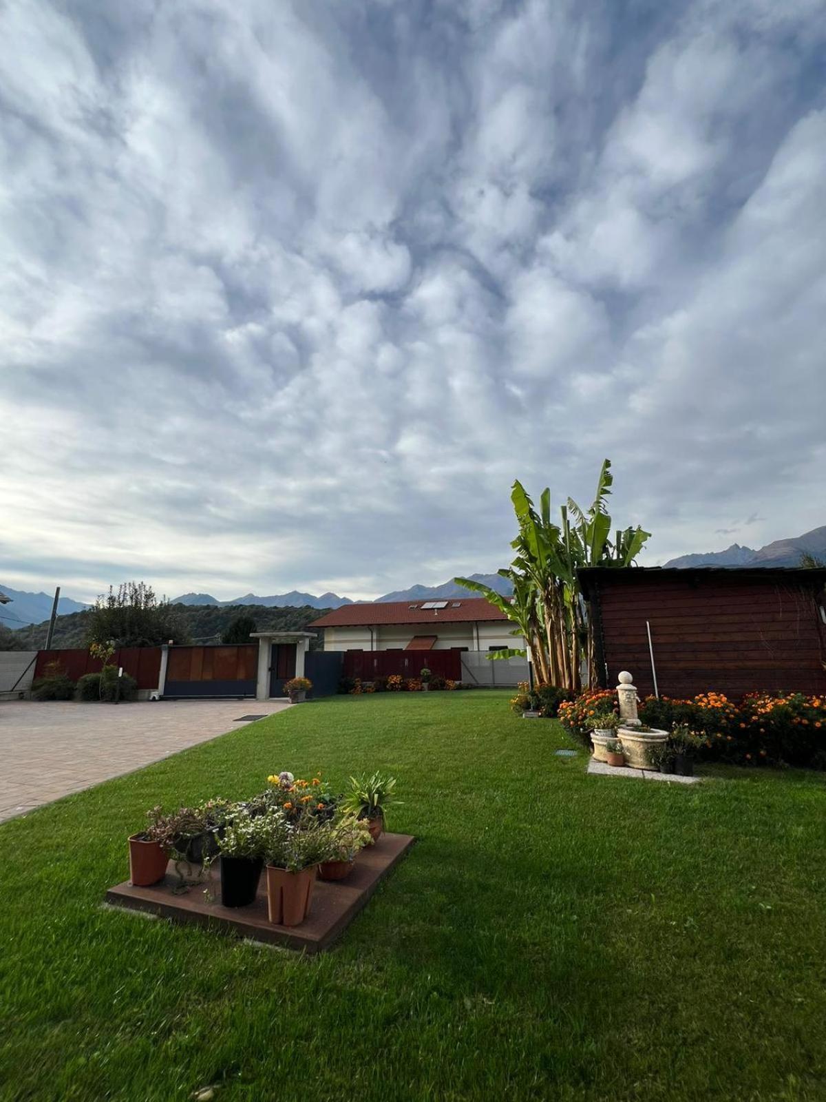 Il Giardino Dei Ciliegi Apartment *
