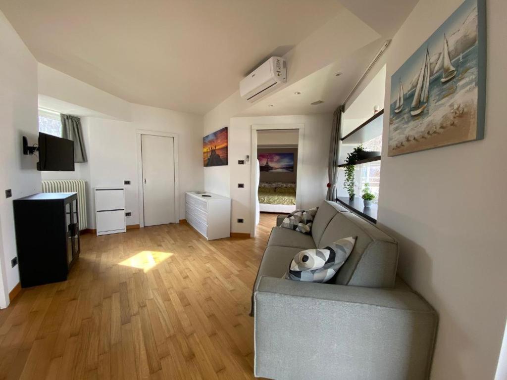 Apartment Penthouse With Big Terrace In With Pool
