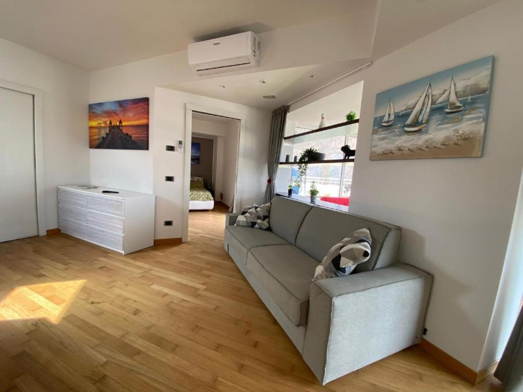 Penthouse With Big Terrace In With Pool * Valbrona