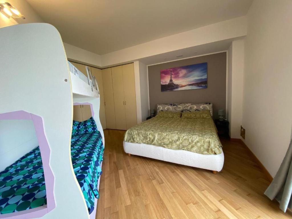 Penthouse With Big Terrace In With Pool Valbrona