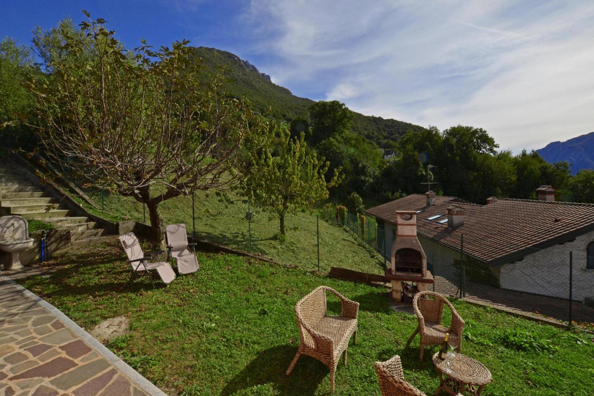Casa Virginia * Mandello del Lario