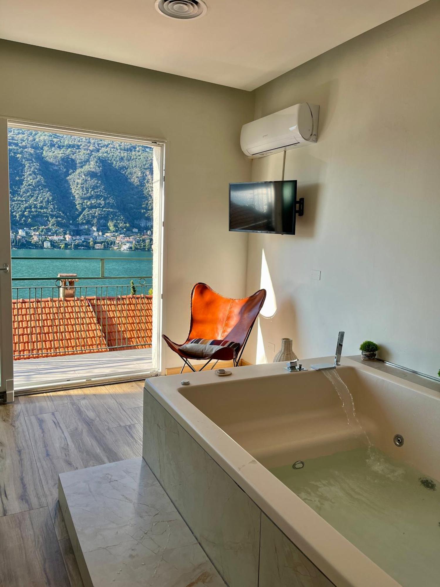Giulietta View Jacuzzi 108 Holiday home