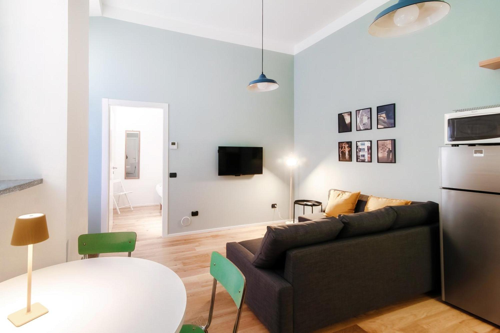 Apartment Borgo Del By Quokka 360 - Near The Train Station Of Como