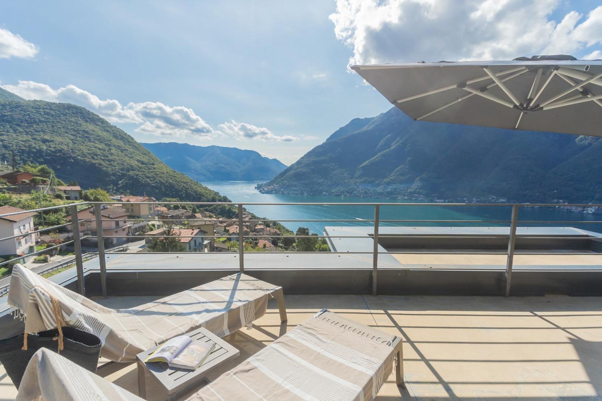 Apartment Residenza Maxim With Pool By Rent Nesso