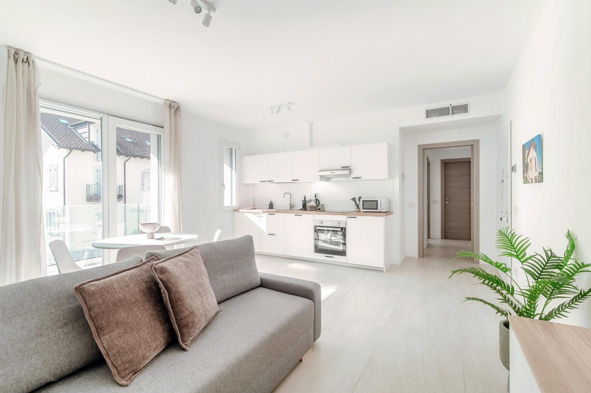 Lario By Quokka 360 - With Parking Next To Apartment