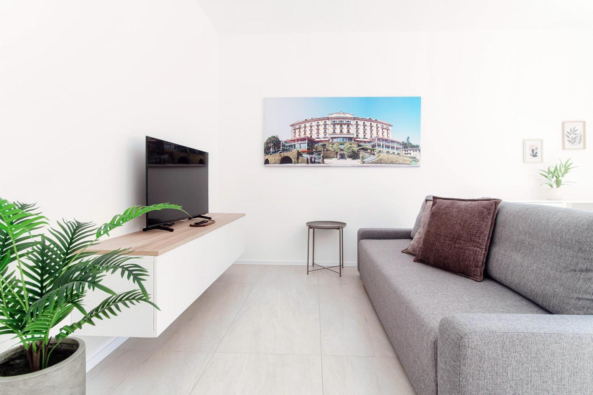 Apartment Lario By Quokka 360 - With Parking Next To