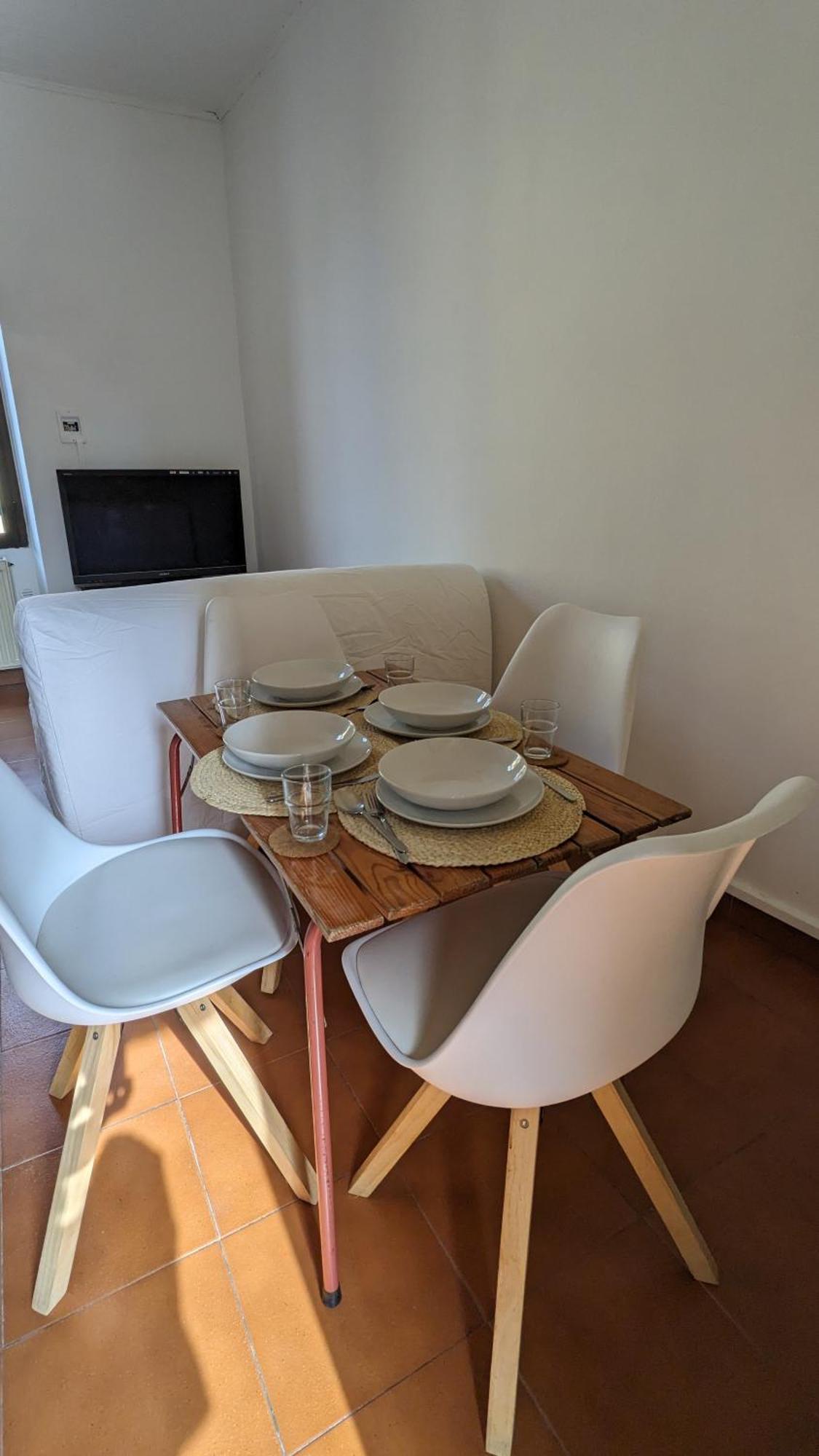 Modern And Cozy Live Like A Local Apartment *
