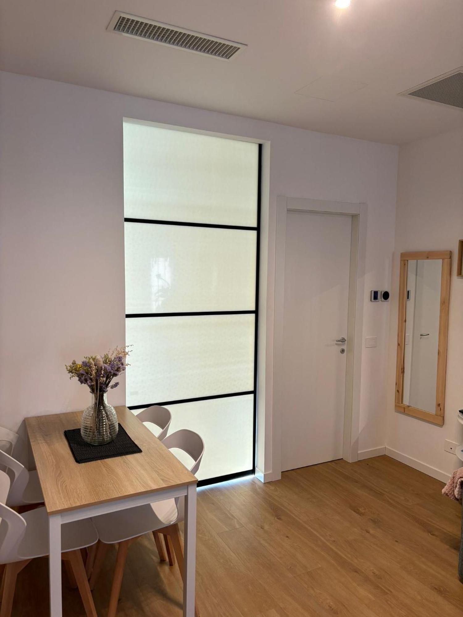 Mira Apartment *