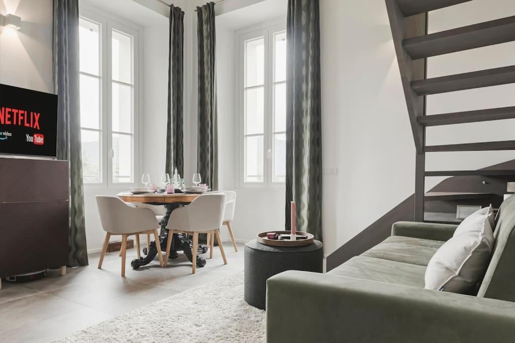 Incanto -villa Maderni With View Apartment *