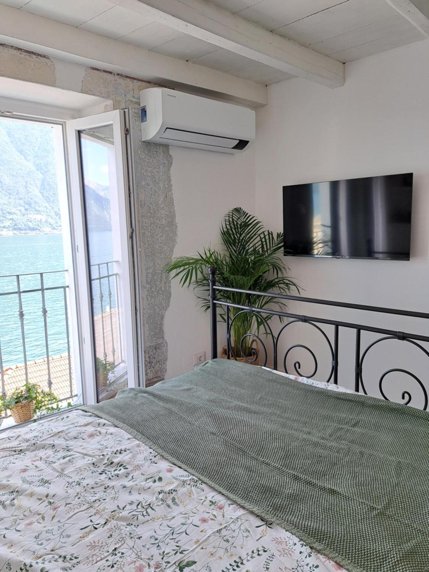 Archangelo St. Michael Apartment Colonno