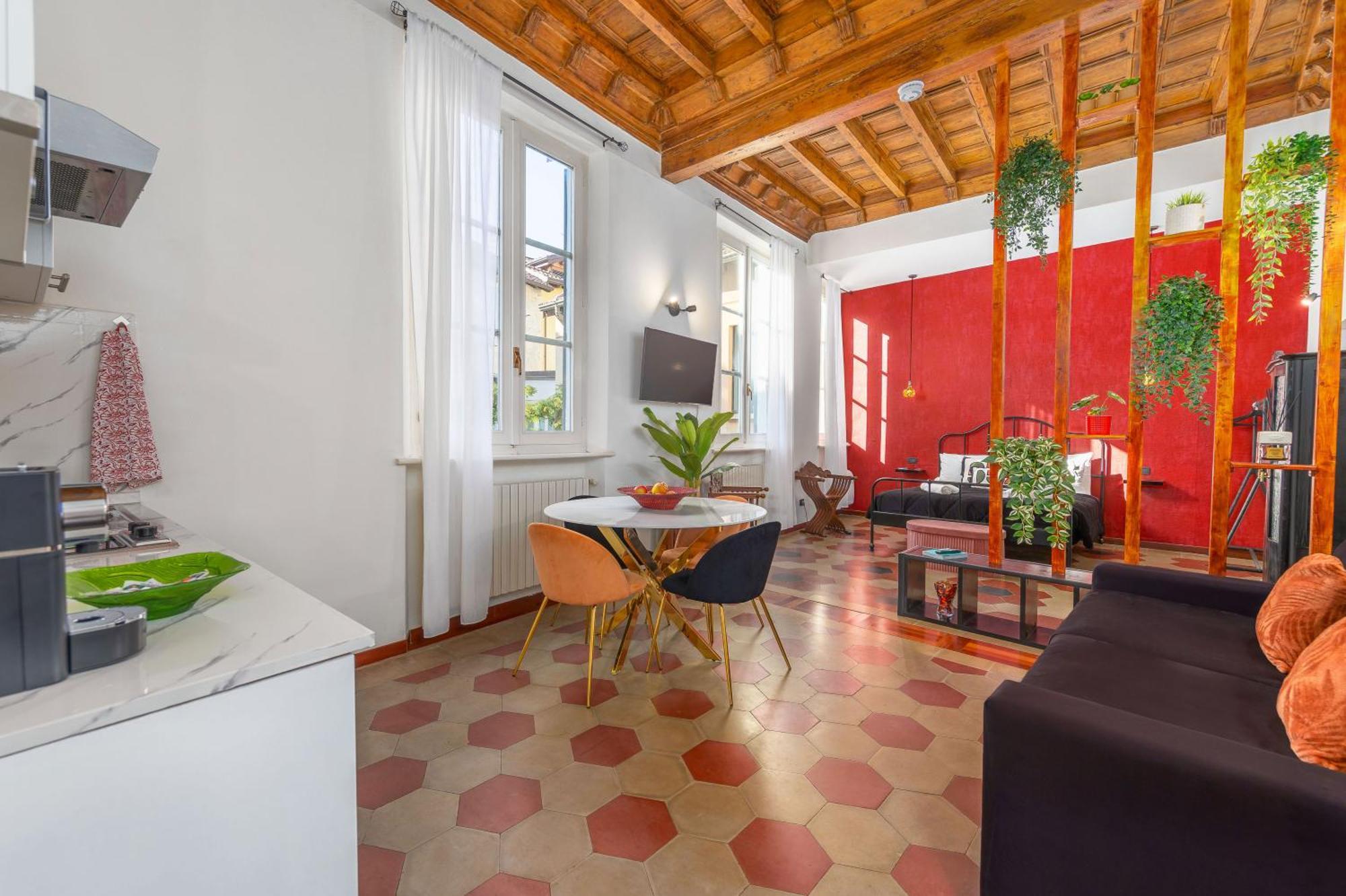 Apartment Domus Cortesella Como