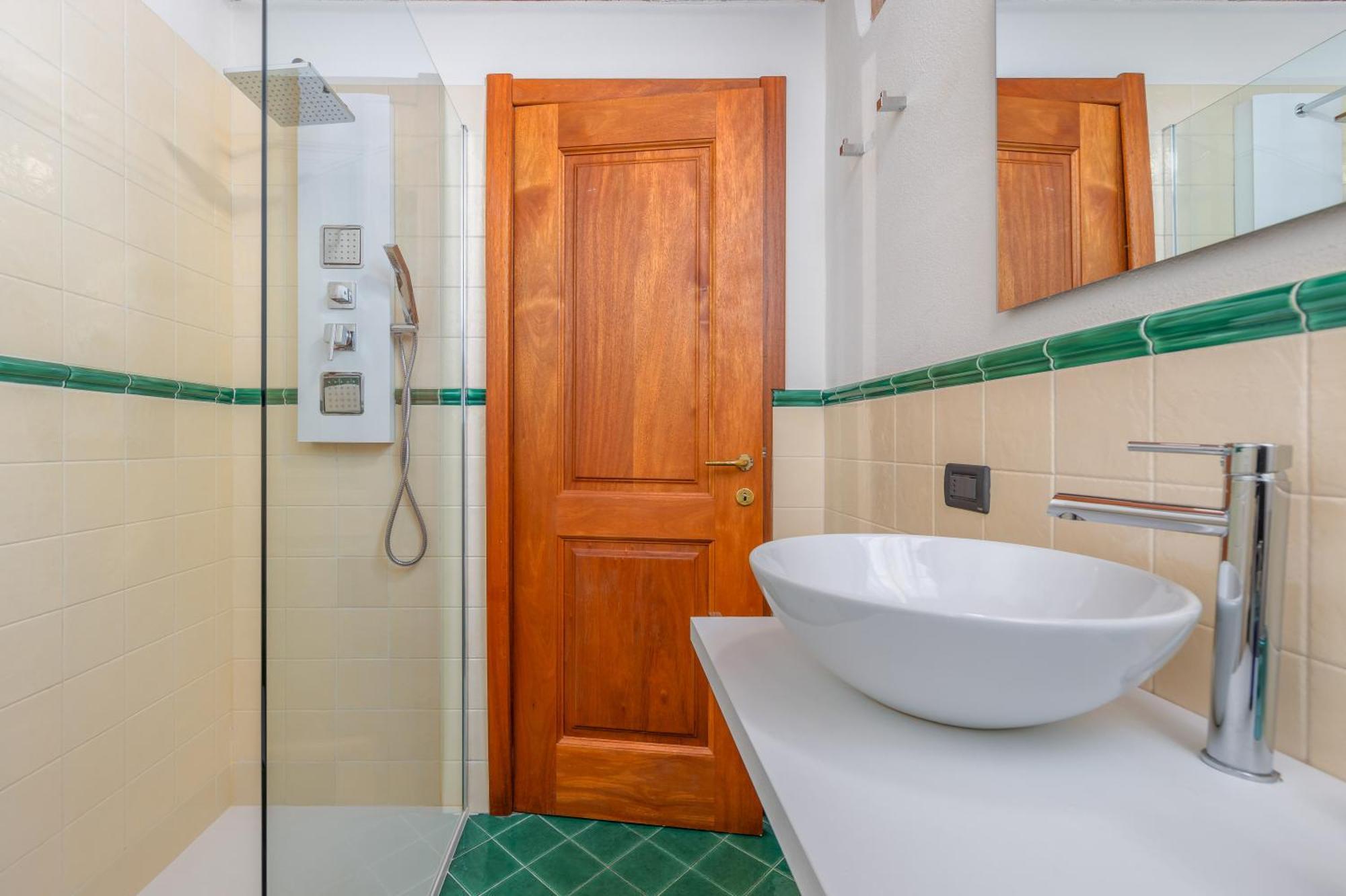 Domus Cortesella Apartment Como