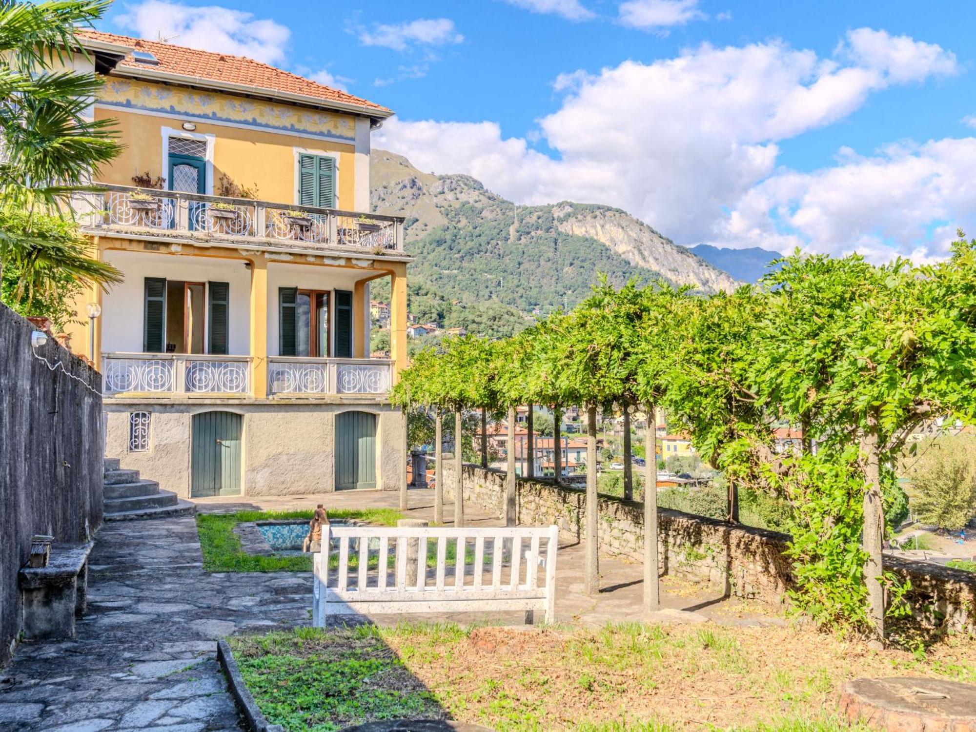 Umberta By Interhome Pianello Del Lario
