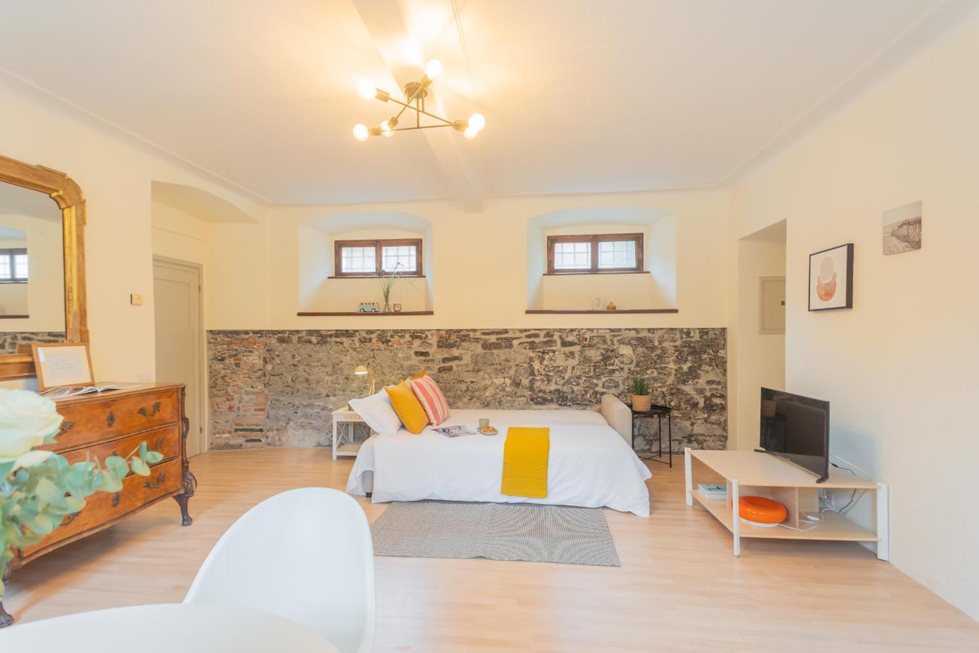 La Piazza Di By Rent Apartment