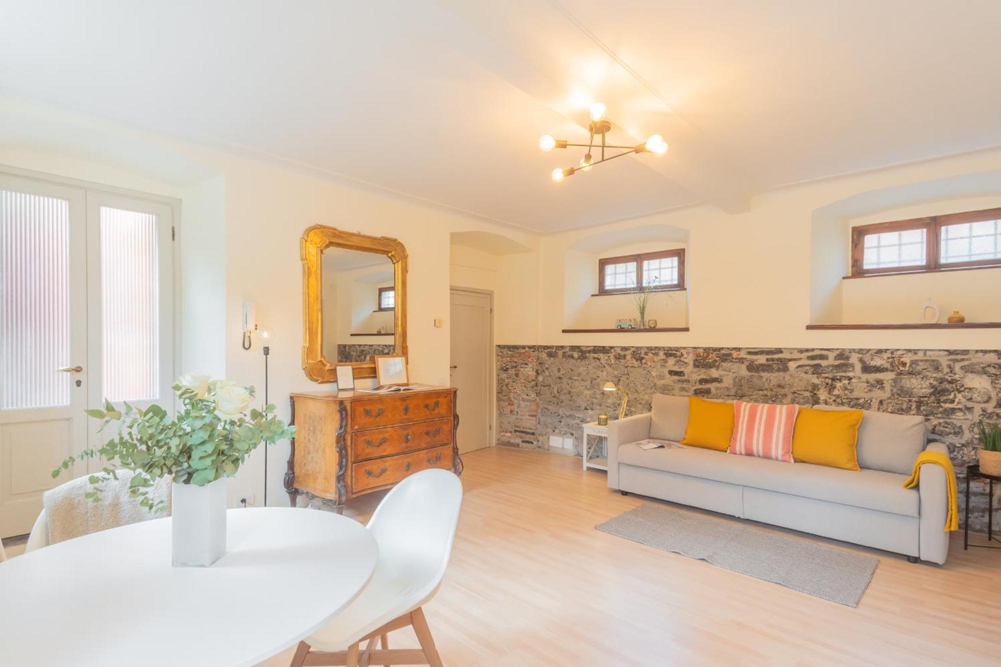 Apartment La Piazza Di By Rent *