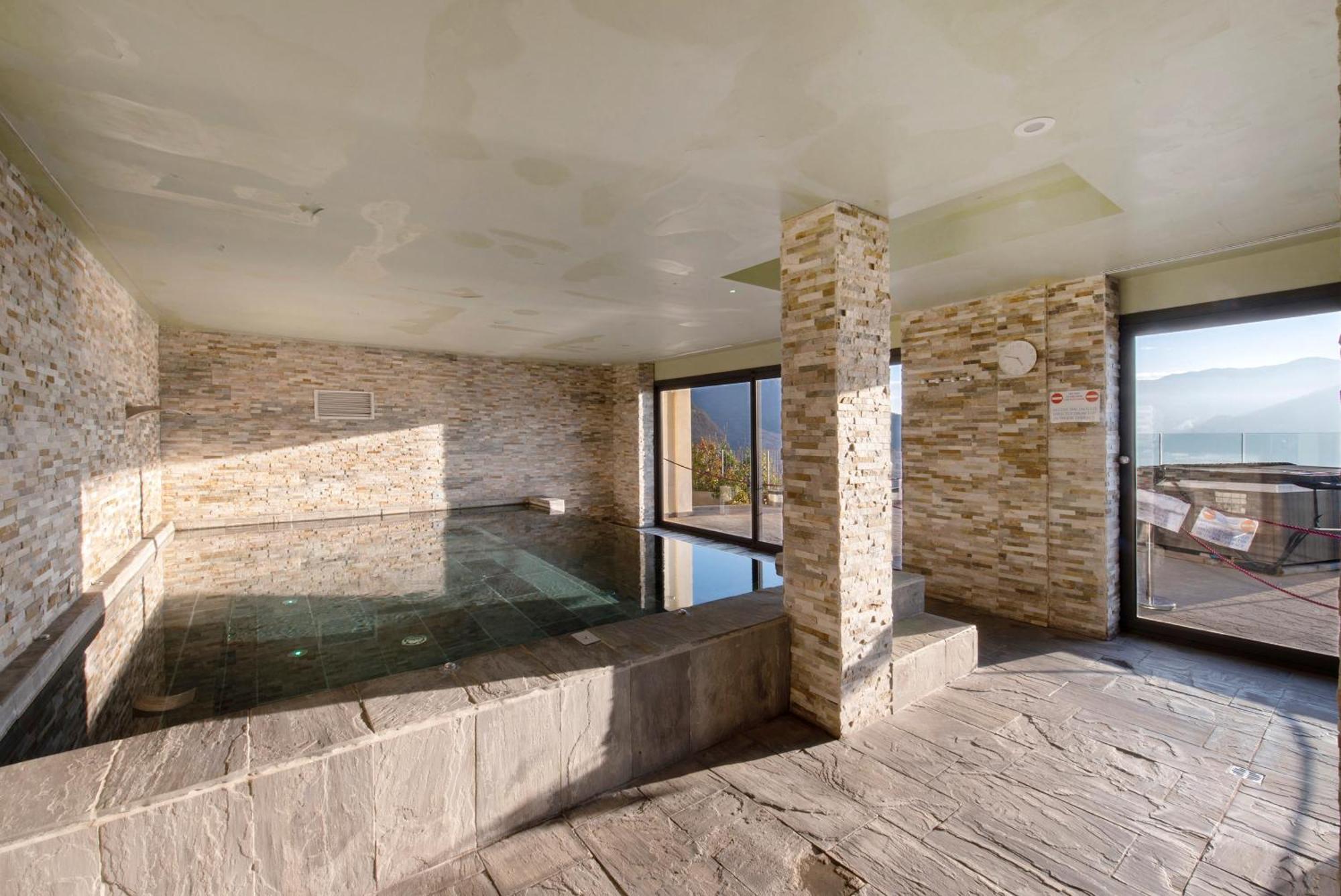 Summer And Winter Holiday home Perledo